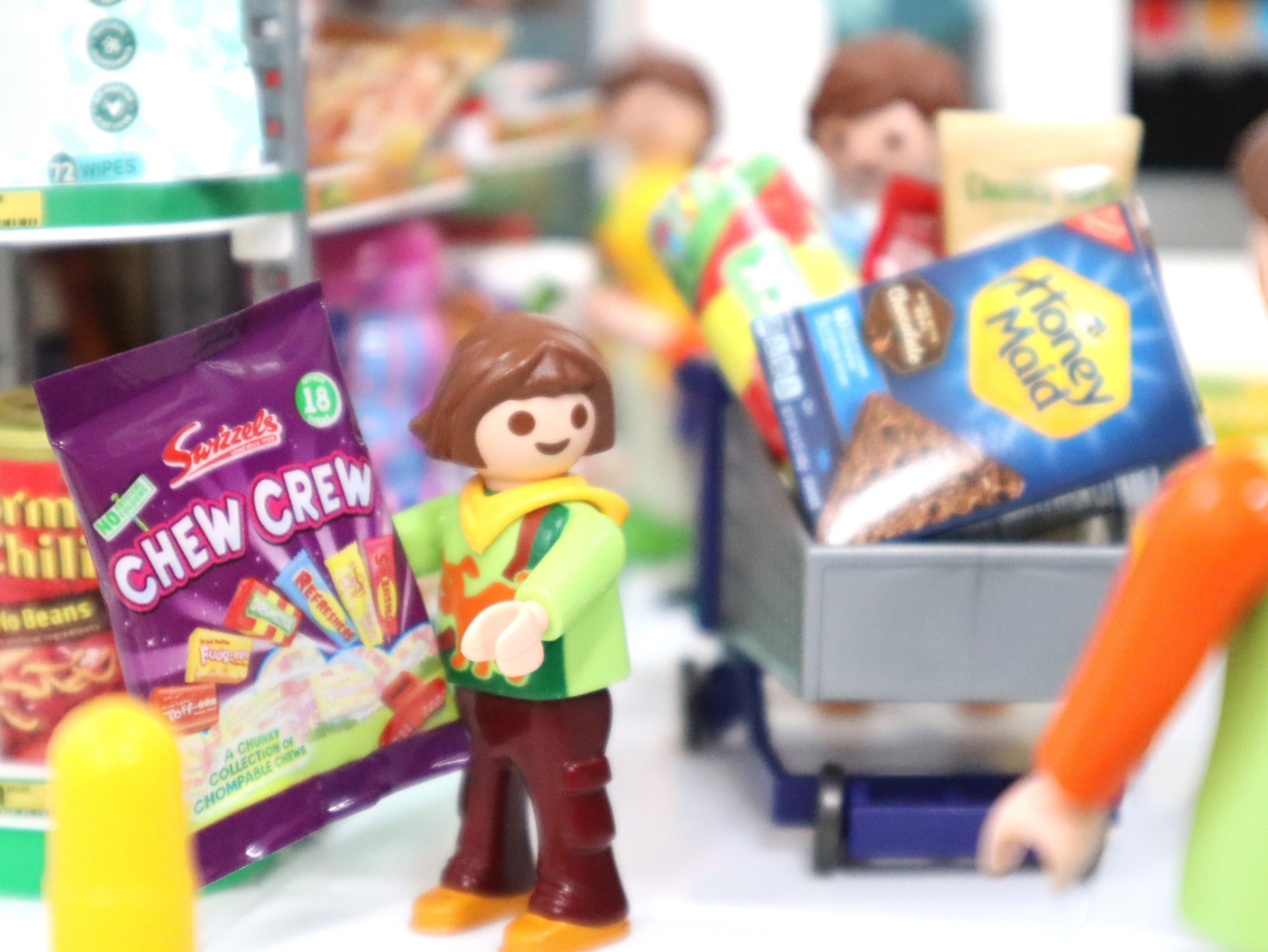 mini brandsのコンビニで遊んでみた｜こねてる×playmobil