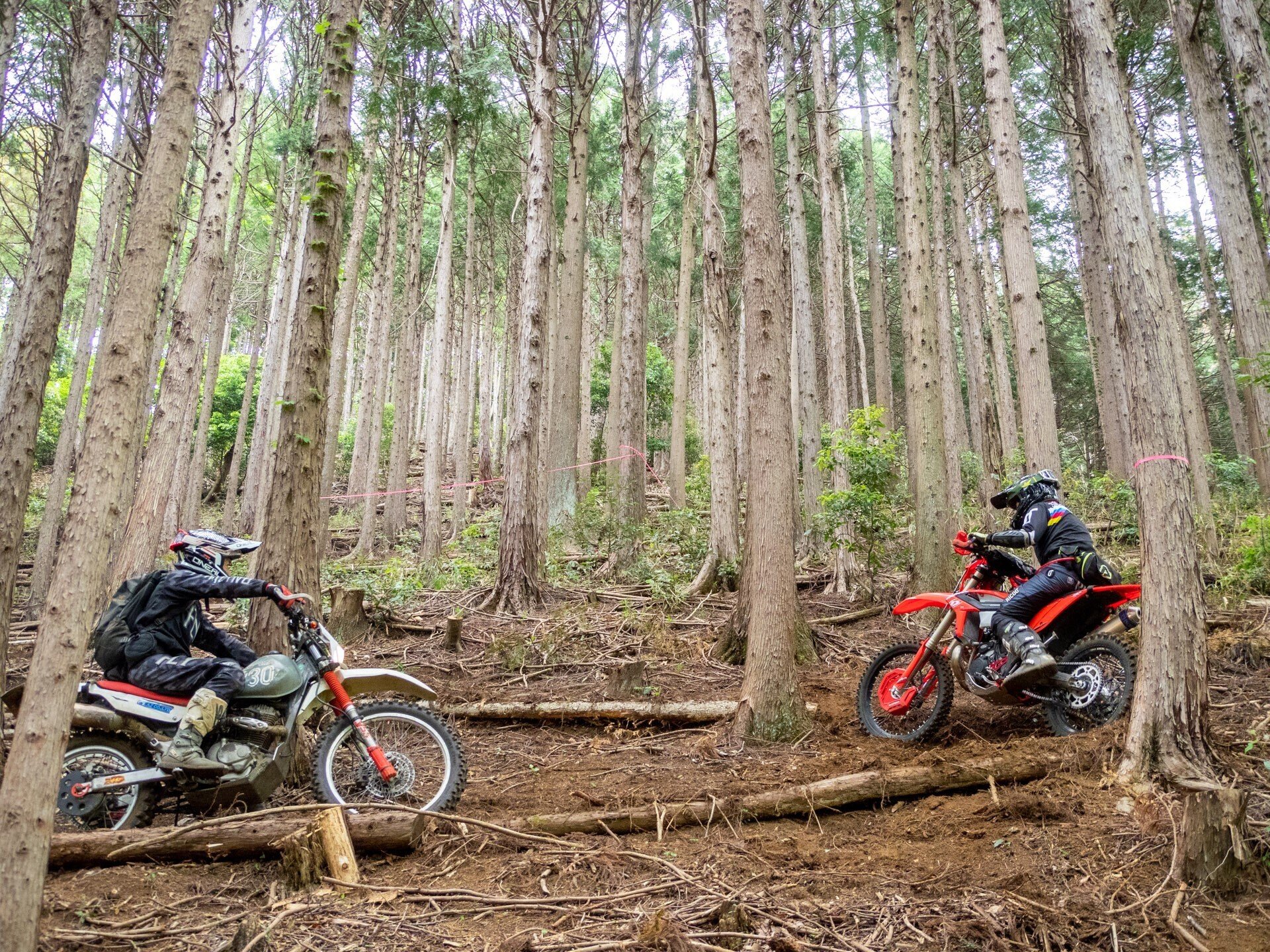 国産豊富なアルパインスターズ　オフロード　モトクロス　ブーツ バイクウェア・装備