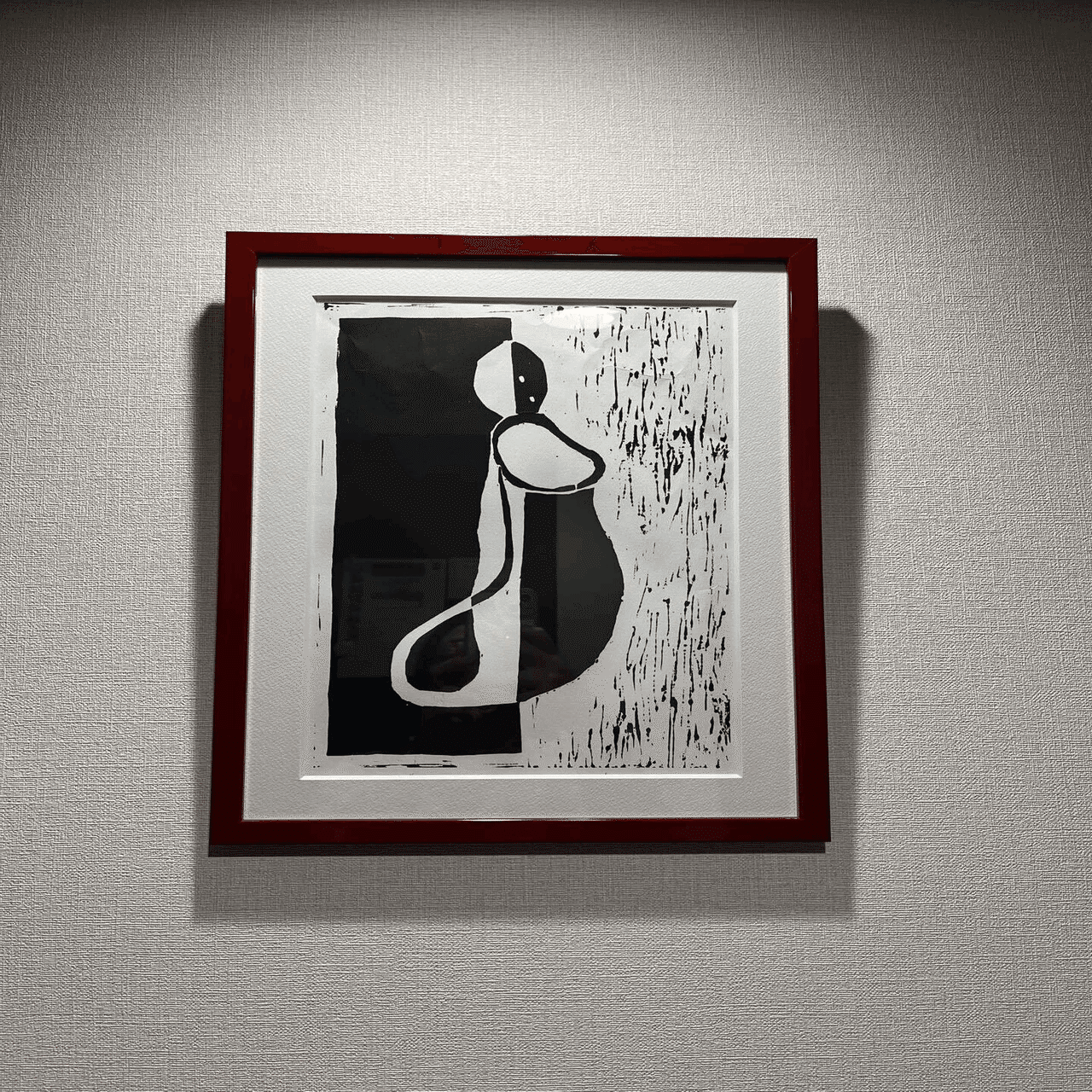 息子が学校でテキトーに作った版画がオシャレすぎて、思わず額装して愛