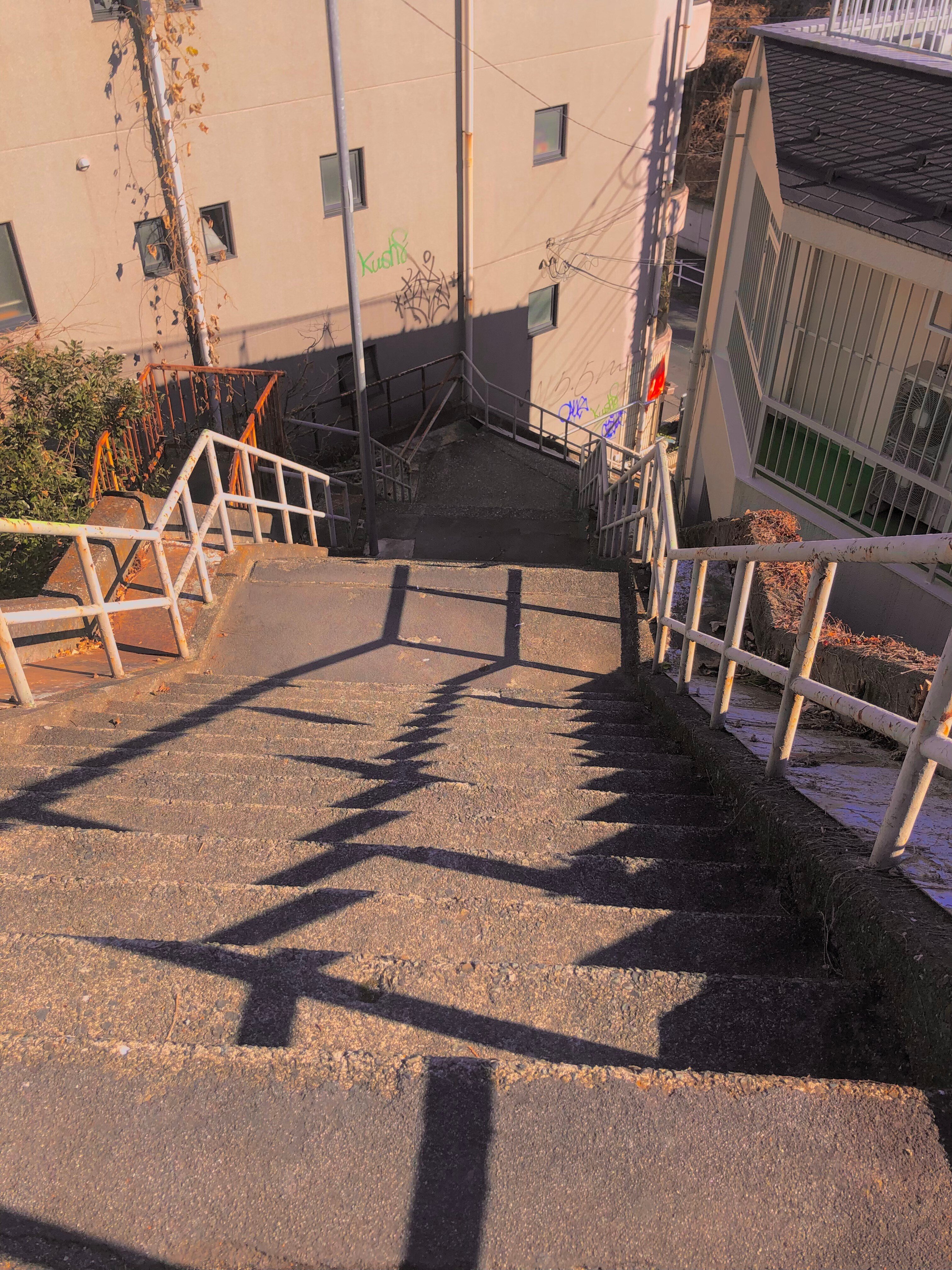 夕闇通り探検隊を廻る｜桶乃ハシ