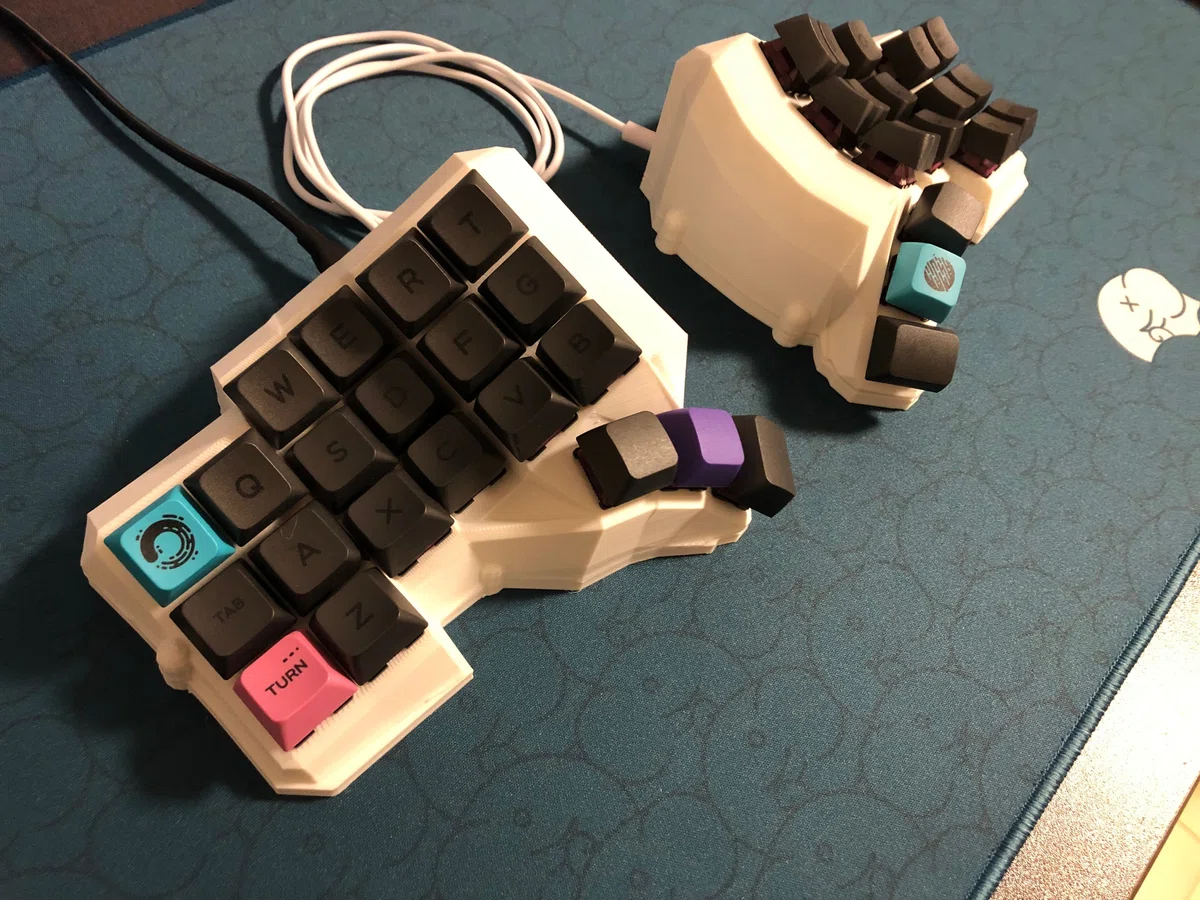 立体的なキーボードDactylシリーズ｜scop00