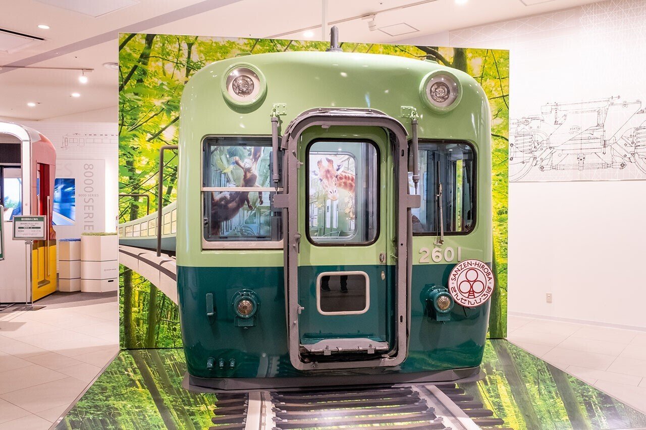 京阪 くずはモール「SANZEN-HIROBA」の5000系を見てきました