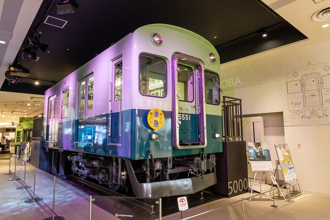 京阪 くずはモール「SANZEN-HIROBA」の5000系を見てきました