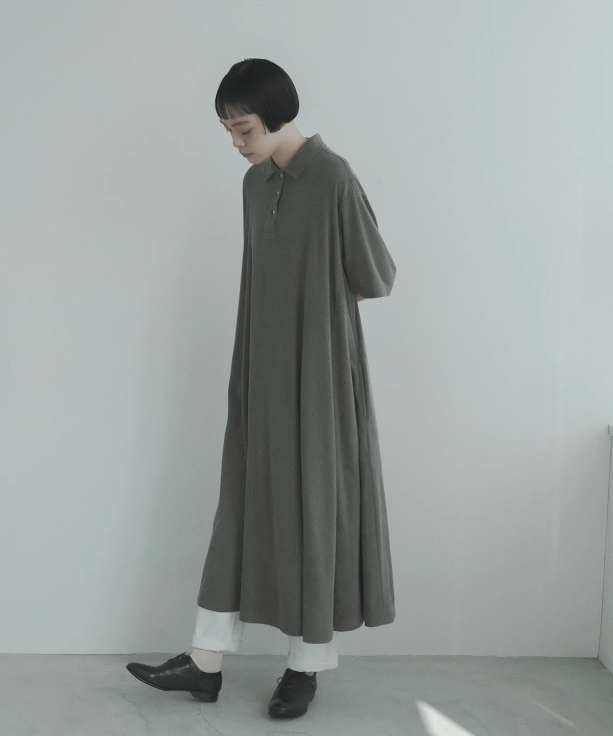 夏の気配なのに、コート先行予約会あるわ🧥】5 月 の 販 売 情 報