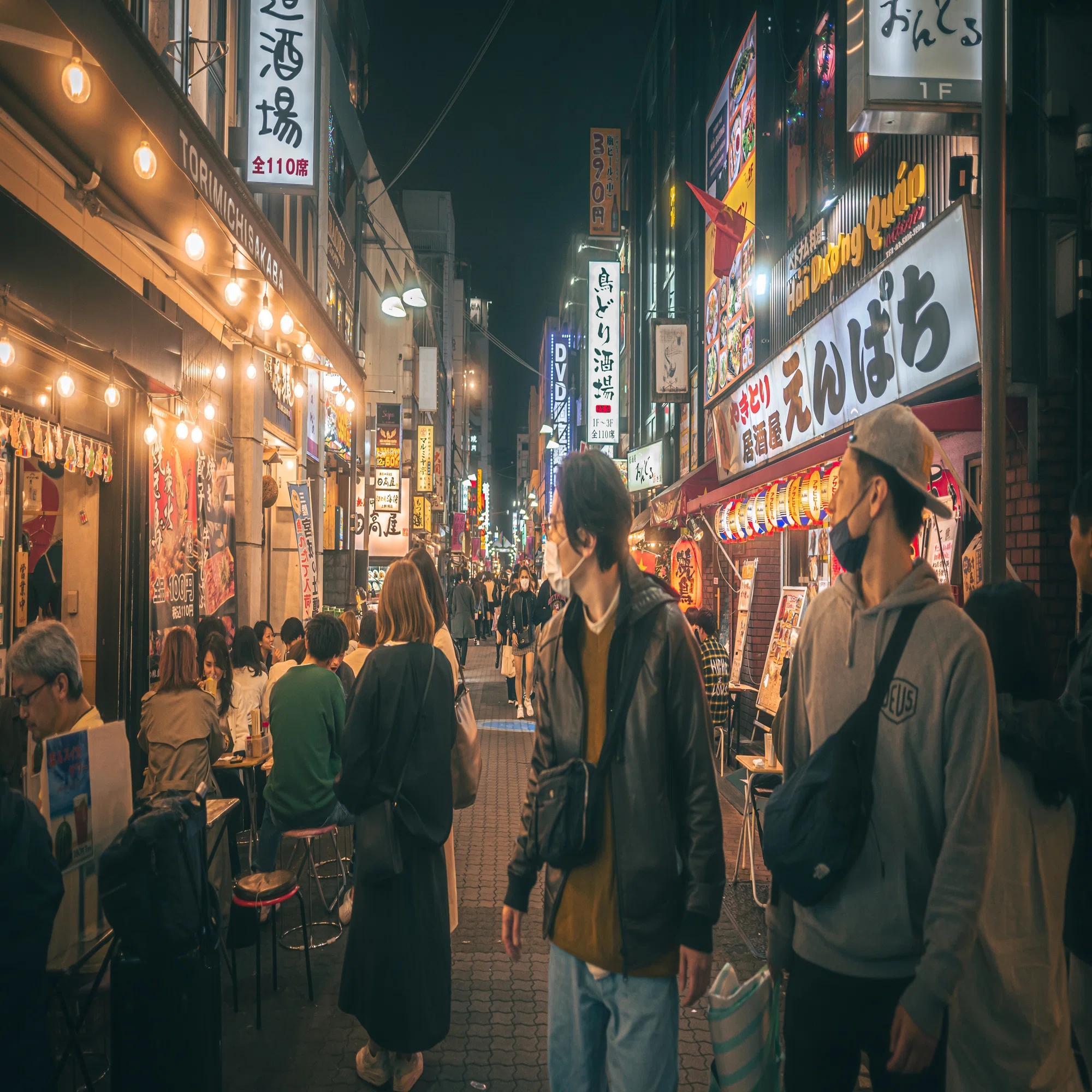 I highly recommend the Black Mist No.05 for night snapshots｜けー 