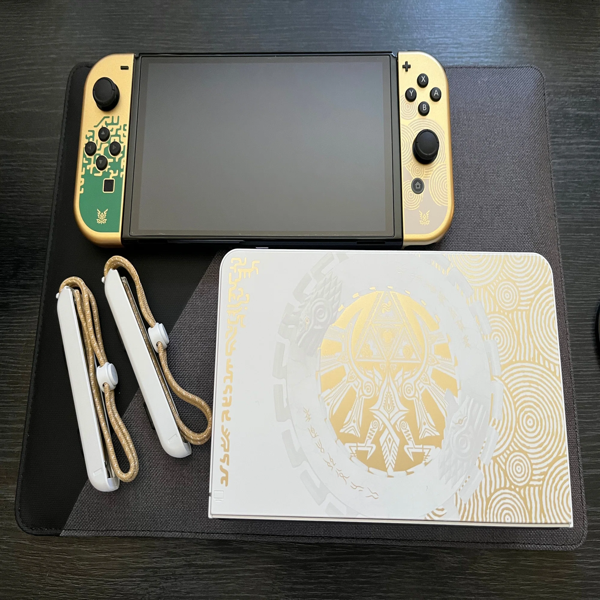 Nintendo Switch（有機ELモデル） ゼルダの伝説 ティアーズ オブ ザ 