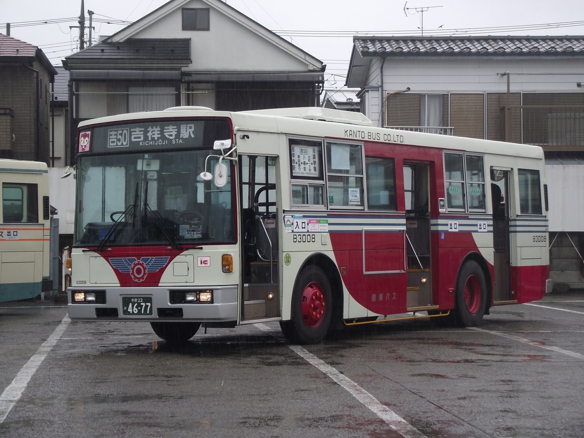 アドウィング　関東バスB3008 アドウィング 関東バスB3008