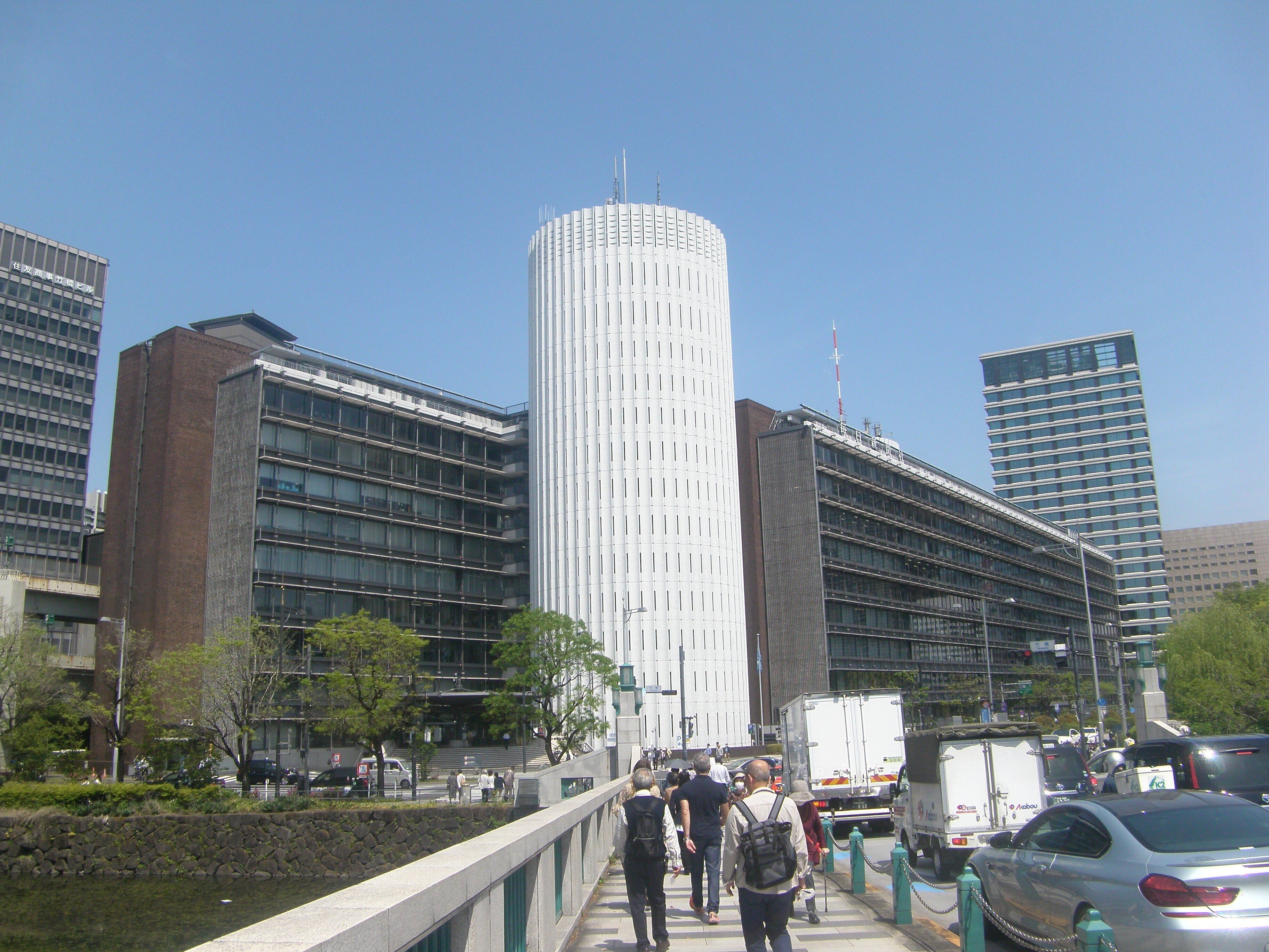 カトリック信仰】毎日新聞東京本社パレスサイドビルに導かれた