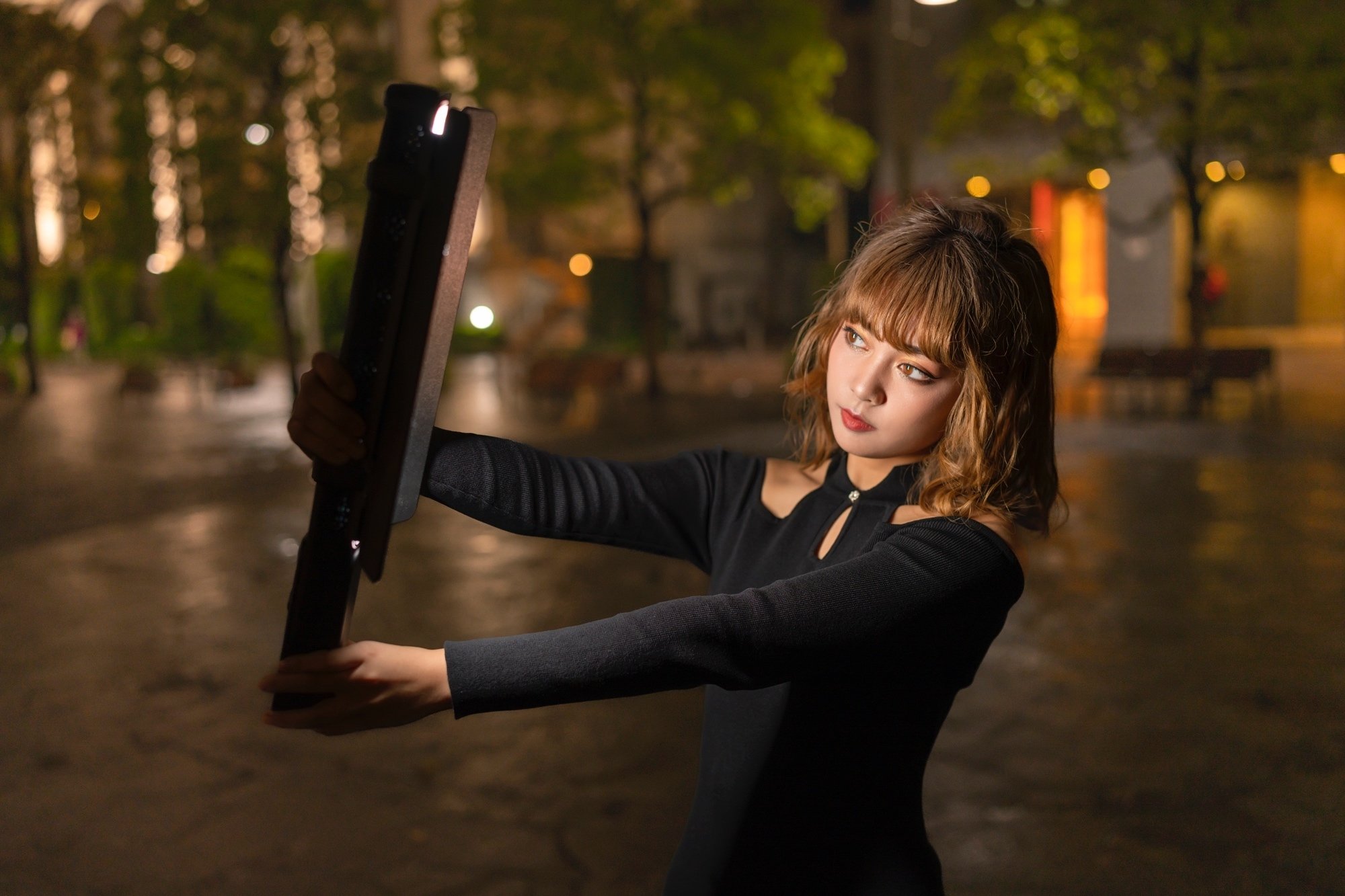 実写レビュー】夜景ポトレのお供に最適解のLEDライトを発見！ZHIYUN