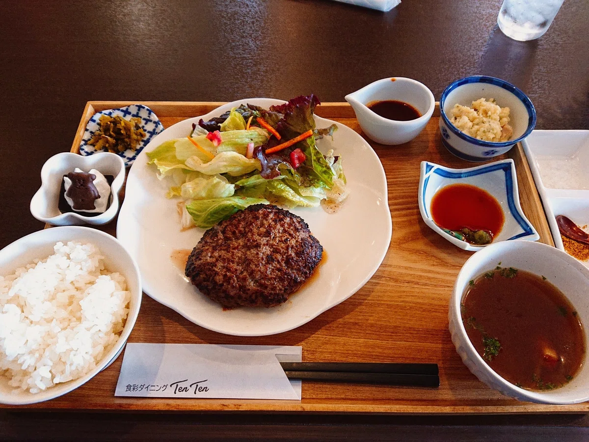 常陸牛ハンバーグ定食