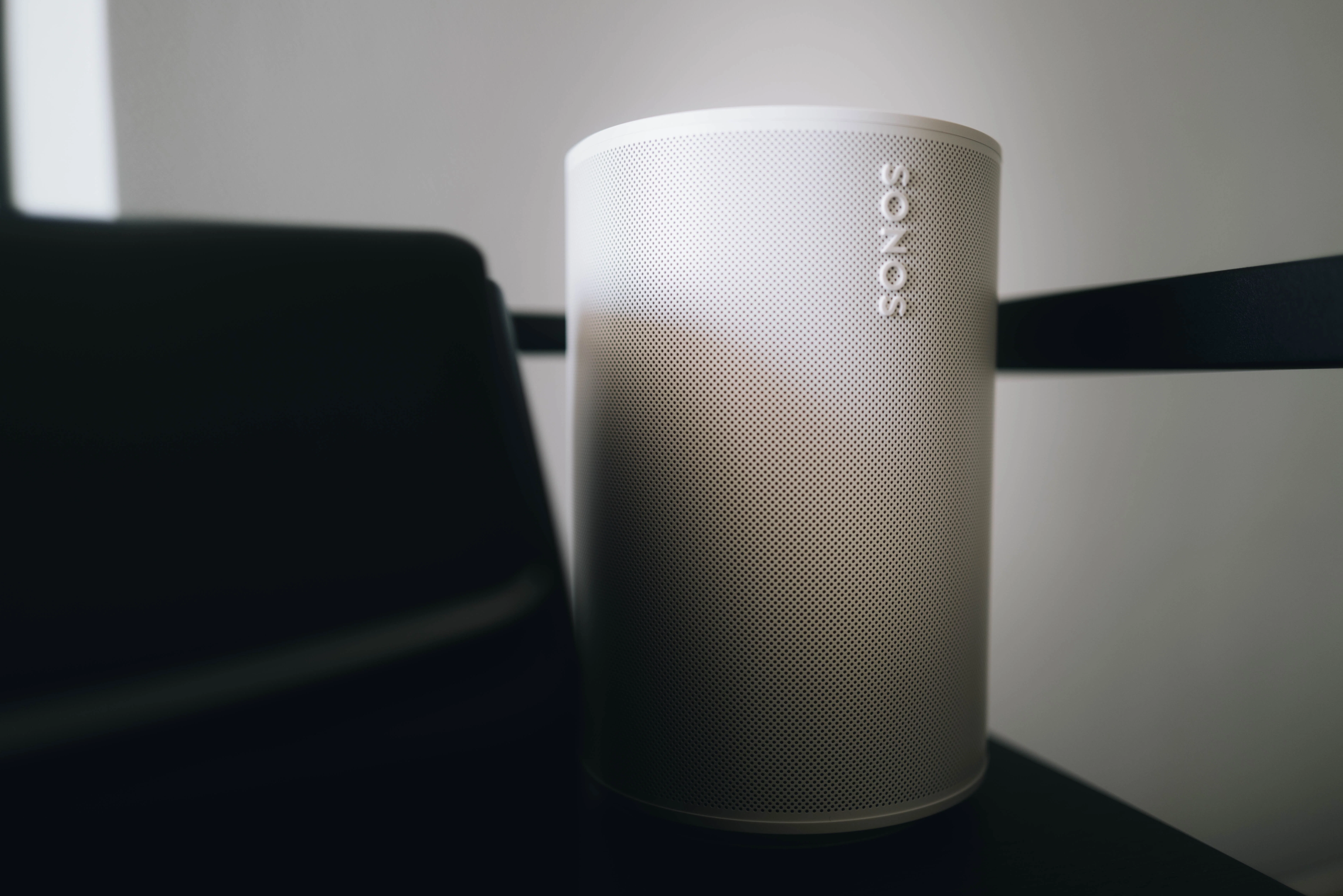 美品・ホームシアターセット】SONOS ARC ＋ SYMFONISK 2台