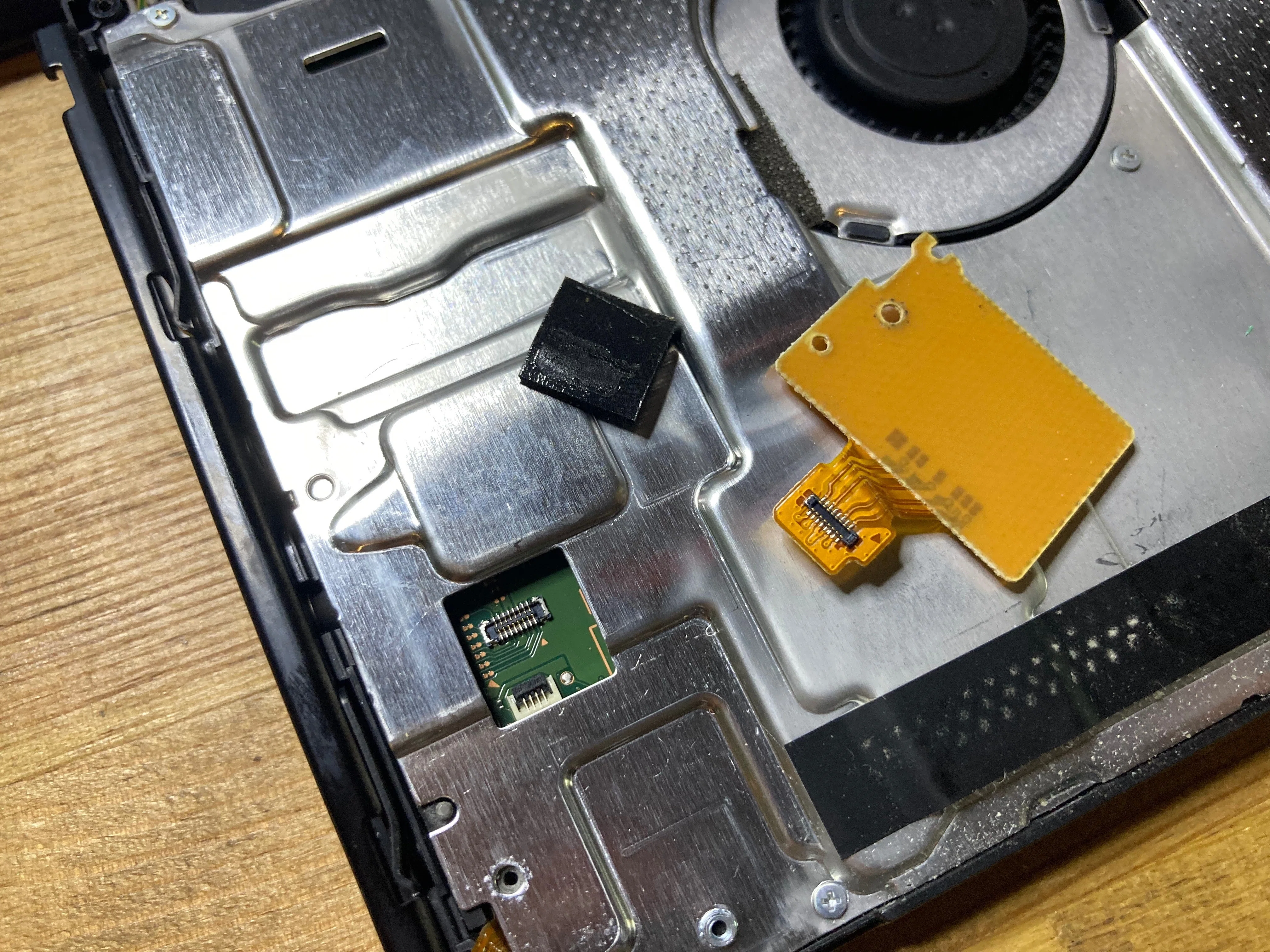 トラブルシューティング】Nintendo SwitchのSDカードスロットが認識