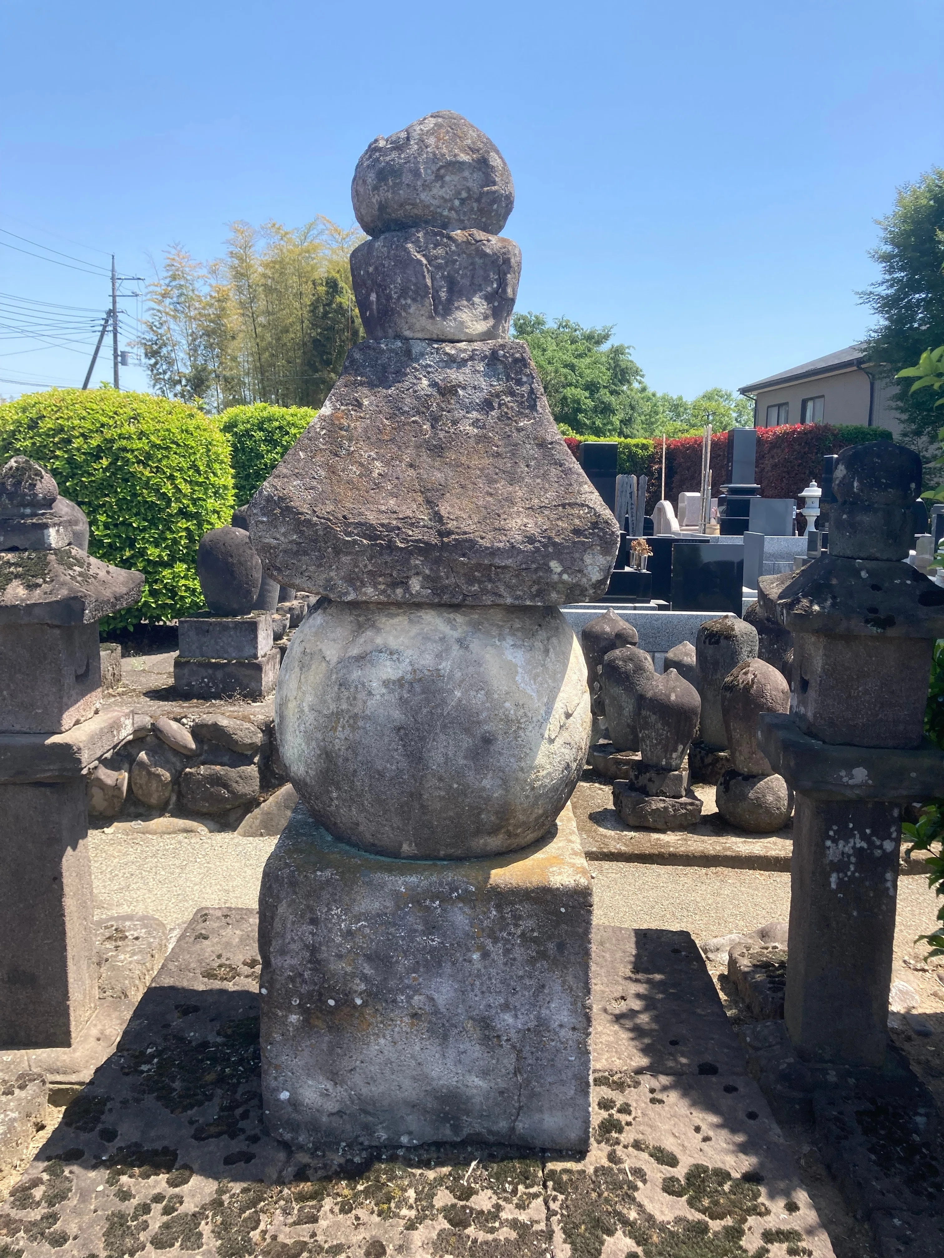 北関東の石造物㉖:宝珠寺五輪塔(伝・田原藤太秀郷の墓)|綾 北関東の石造物㉖:宝珠寺五輪塔(伝・田原藤太秀郷の墓)|綾