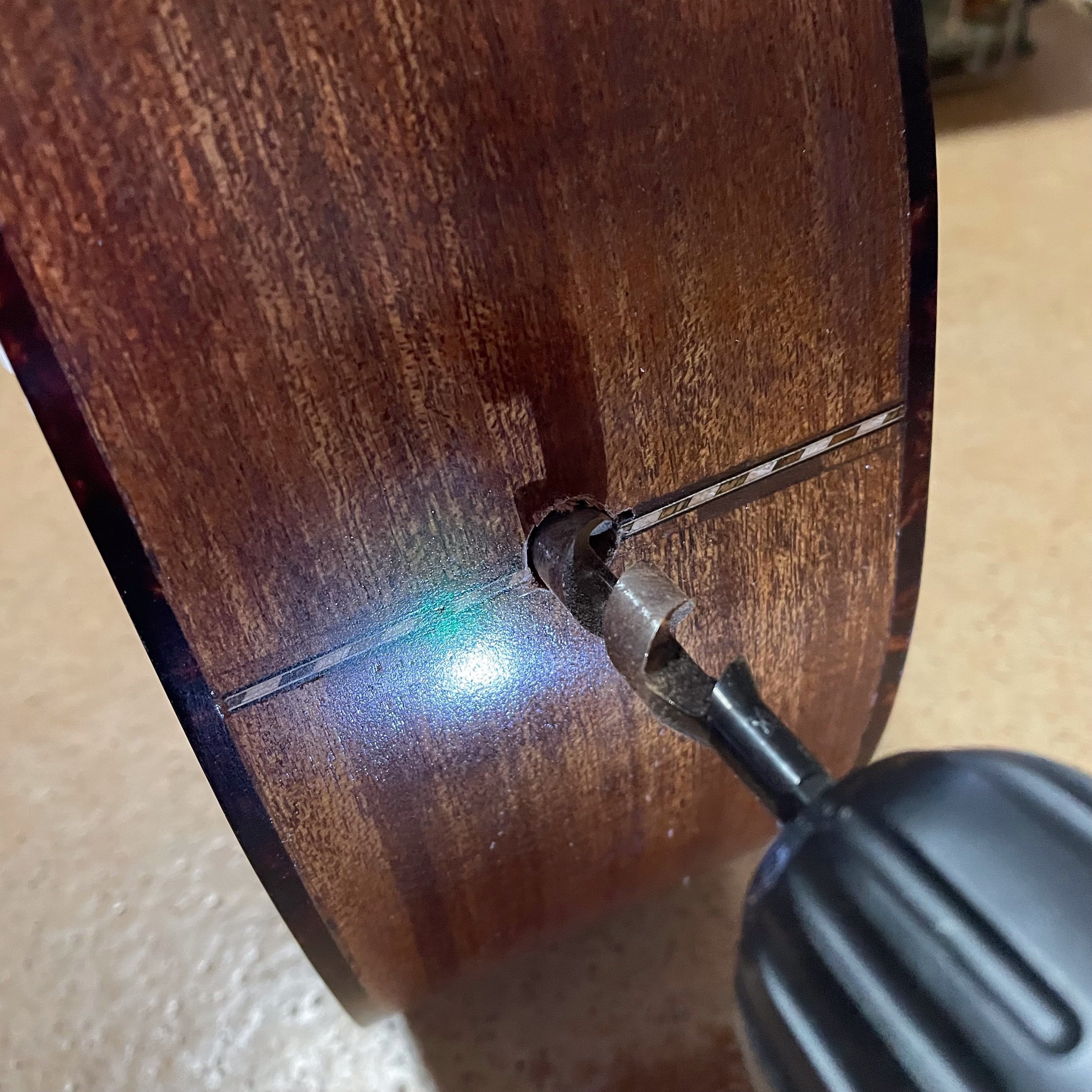 アコースティックギターにピックアップを付けた｜Shuichi. Koyama