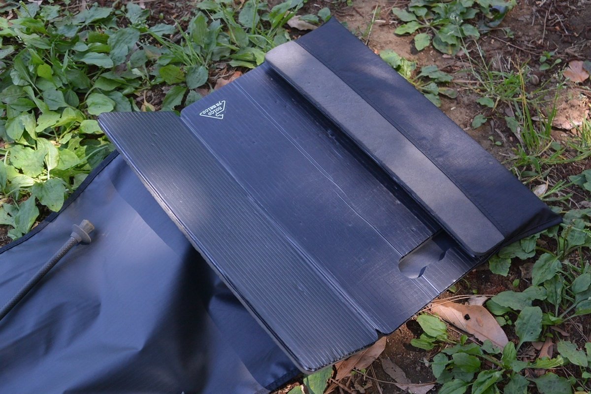 超軽量チェアLitesmith Qwikback UL chairにnoicoyamaico isupadを  