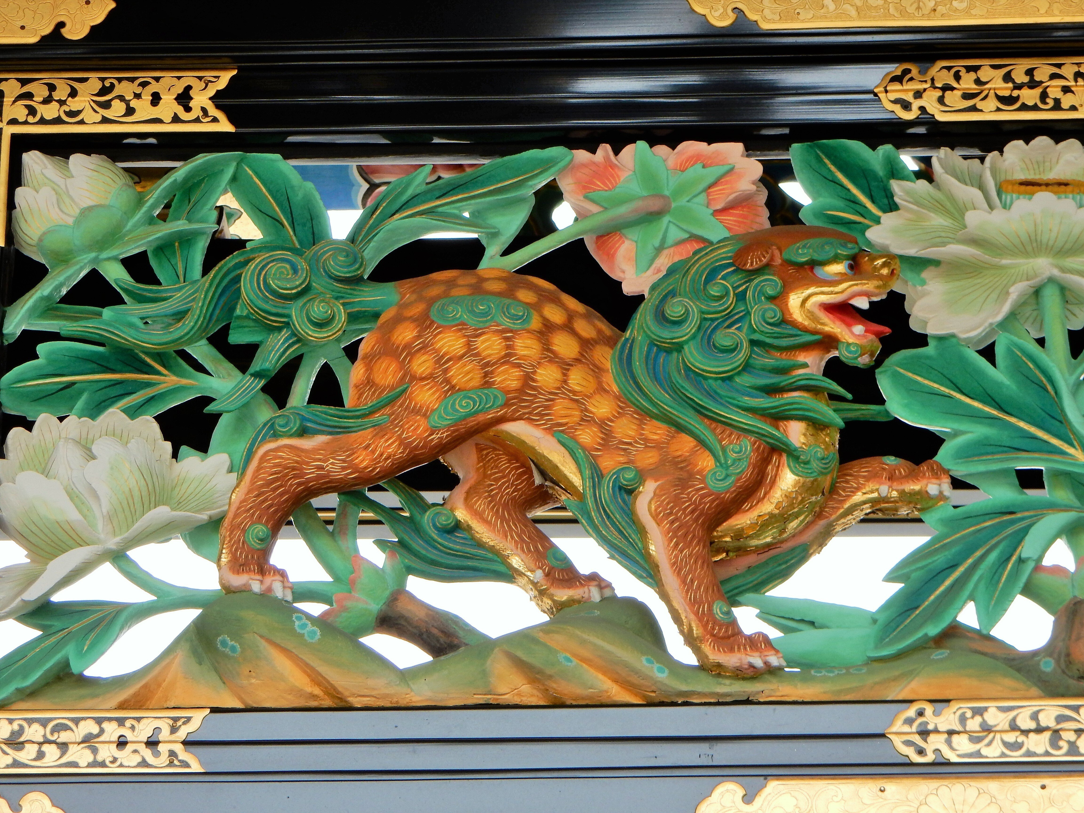 香合 本願寺唐門獅子文寫 (徳力孫三郎 作) 香合 本願寺唐門獅子文寫 (徳力孫三郎 作)