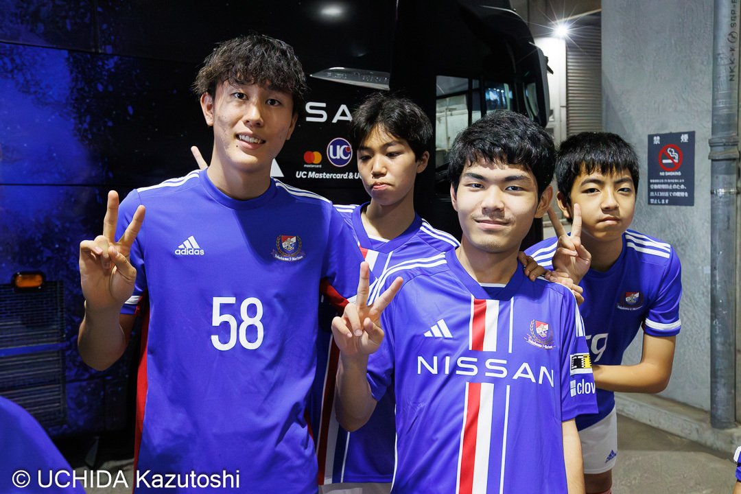 横浜Fマリノス 20周年記念 クリスタルガラス