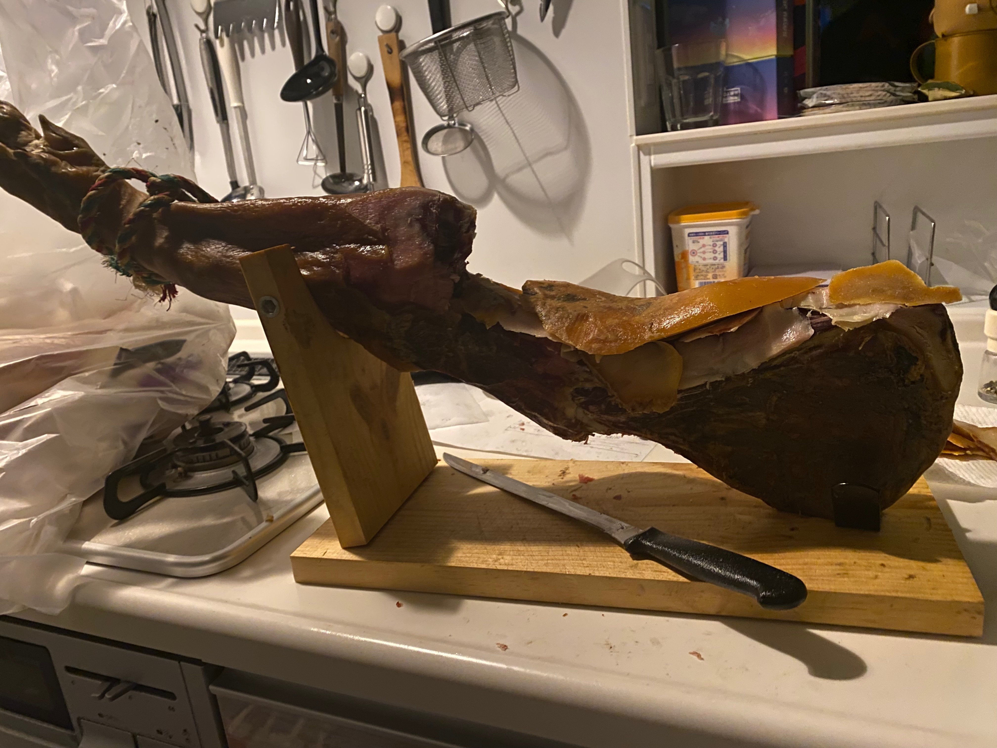 生ハムの原木3日目｜ふかぐん