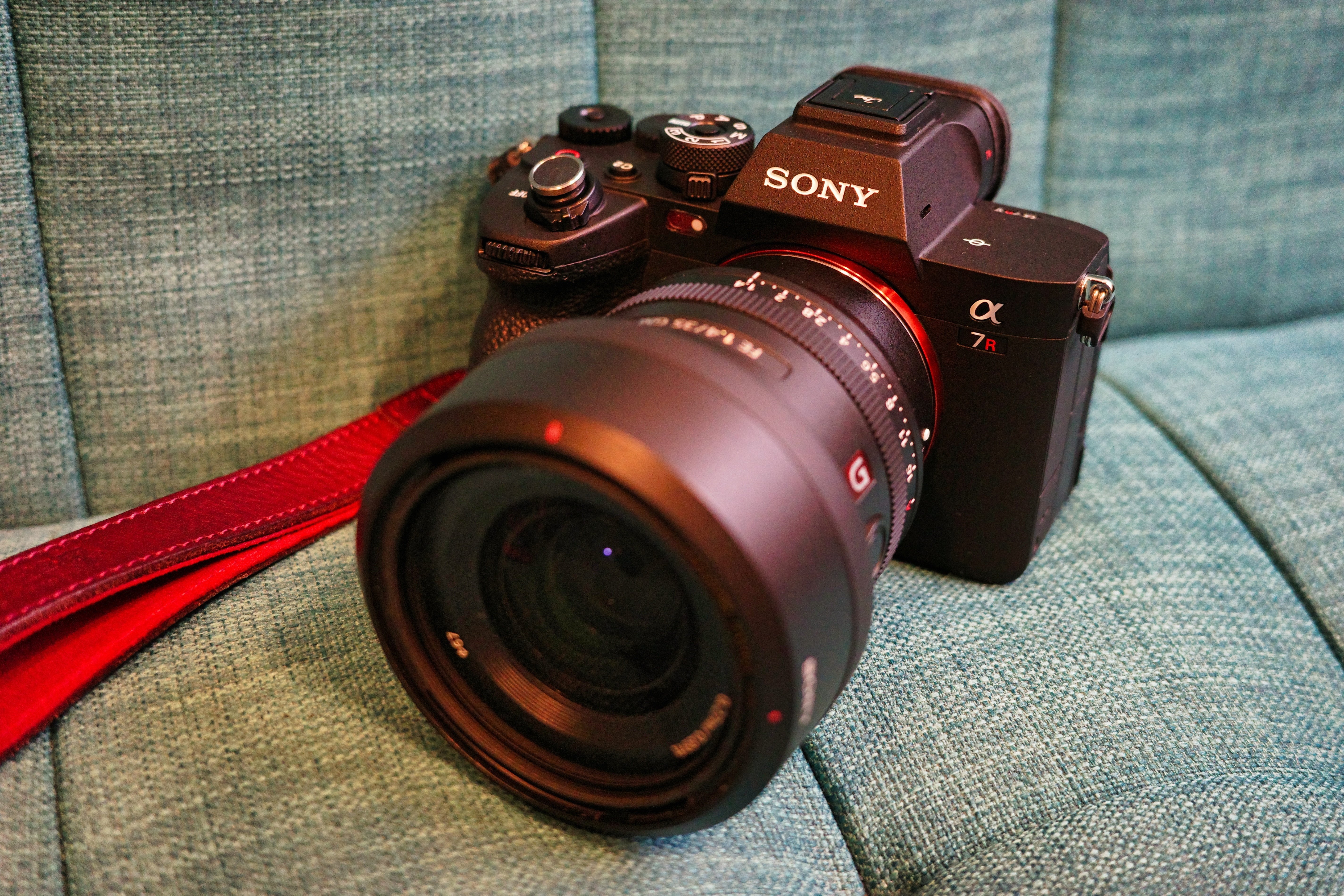 ポートレート撮影機材について(35mm単焦点派)｜霜月ジョー