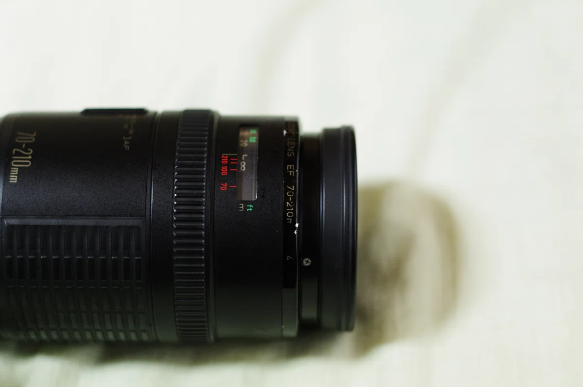 EF 70-210mm f4はデジタルの夢を見れるか。｜Sven