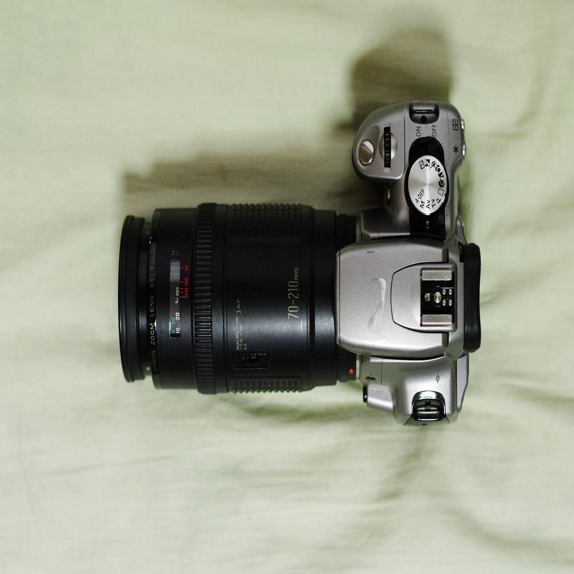 EF 70-210mm f4はデジタルの夢を見れるか。｜Sven