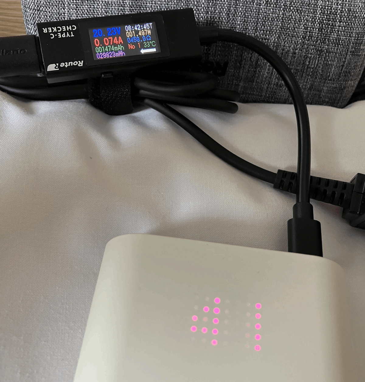 ResMed humix Plus 旅行バック、AC電源 ResMed humix Plus 旅行バック、AC電源 ResMed humix Plus 旅行バック