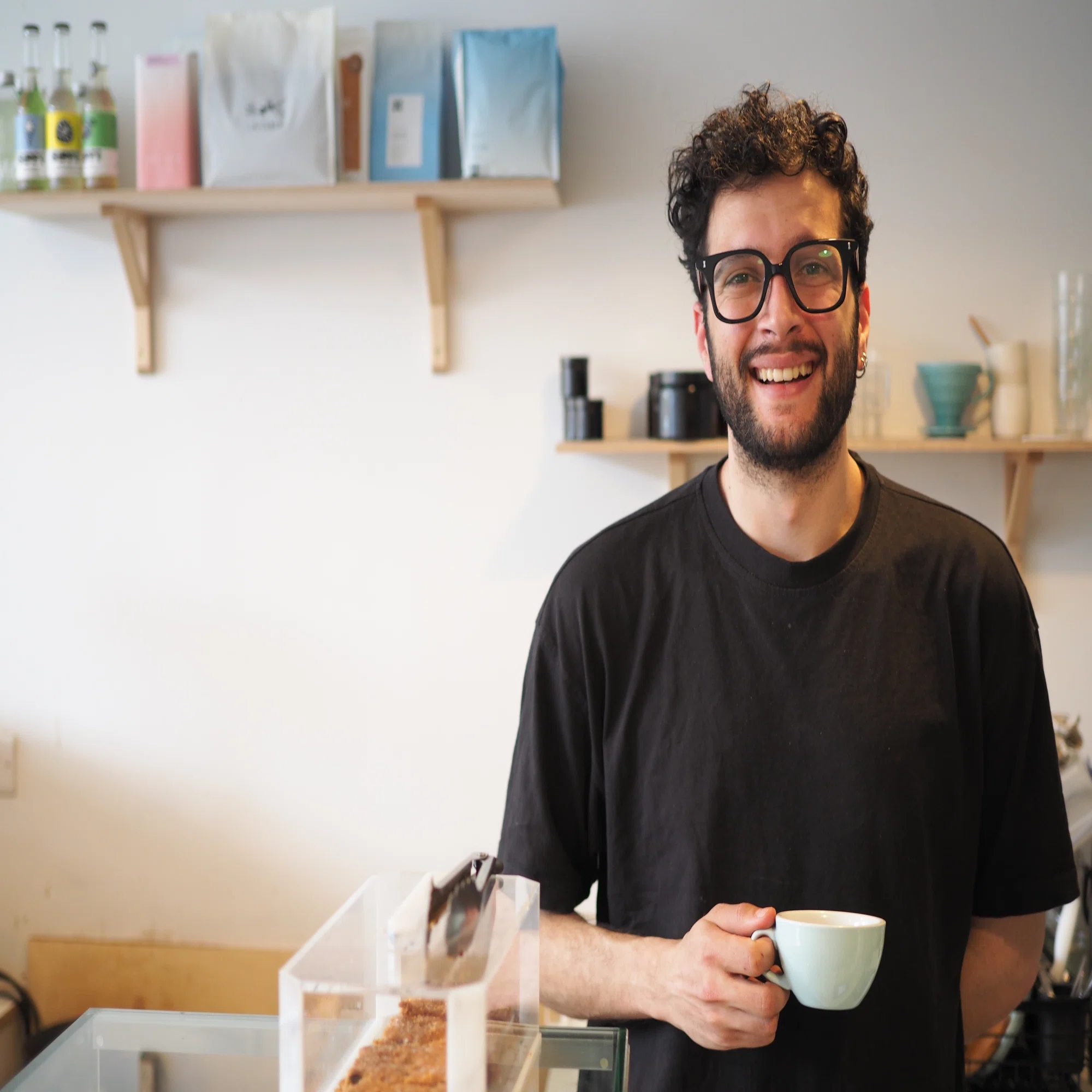 ロンドンの最新おススメカフェとメガネ｜blinc（眼鏡店 ブリンク外苑前 