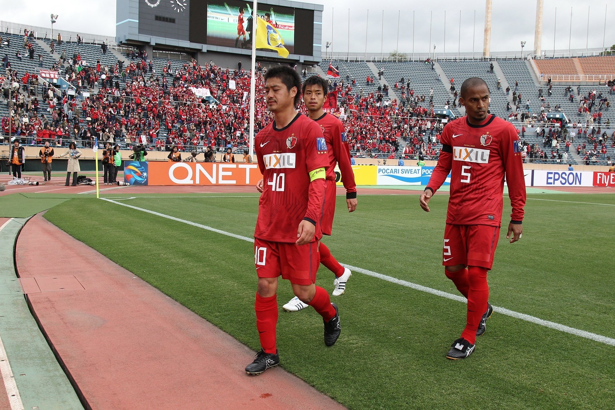 鹿島アントラーズ新井場選手2011年支給ピステ タグ付 新井場徹