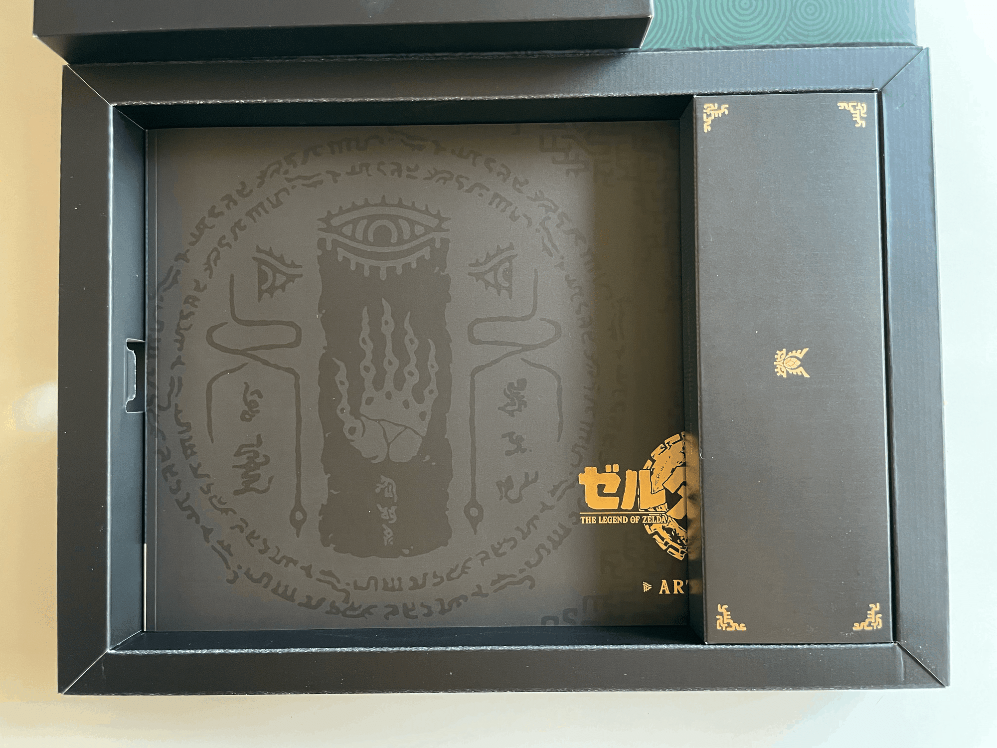 ゼルダの伝説 ティアーズ オブ ザ キングダム Collector's Edition』を ゼルダの伝説 ティアーズ オブ ザ キングダム Collector's Edition』を