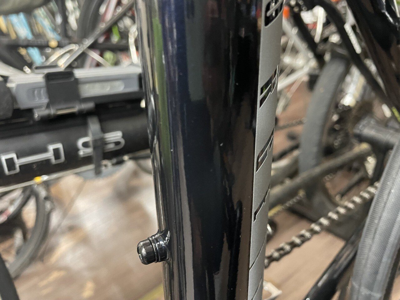 Tern SURGEの限定カラー入荷!|サンクスサイクルラボ小岩店 Tern SURGEの限定カラー入荷!|サンクスサイクルラボ小岩店
