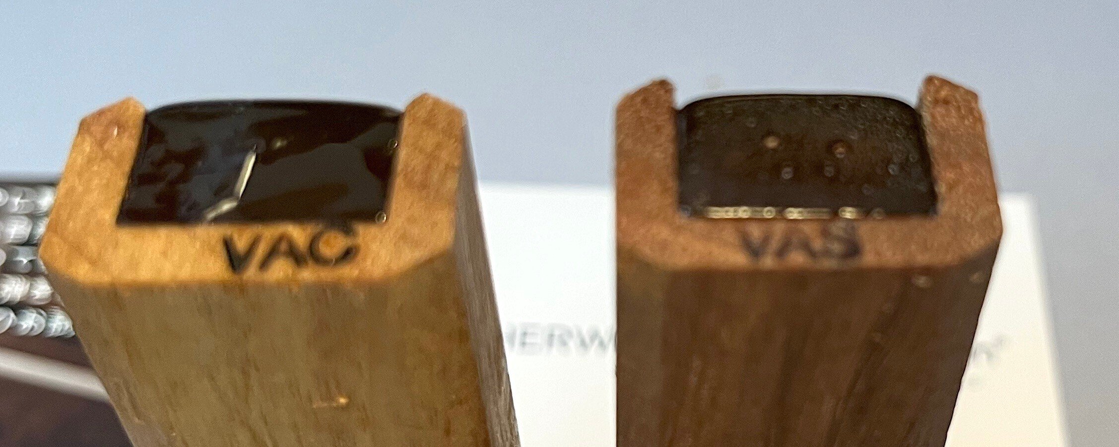 松脂　ベスポーク（クリスプ） 高級松脂サプルとクリスプどれを買う？｜Ralatalk