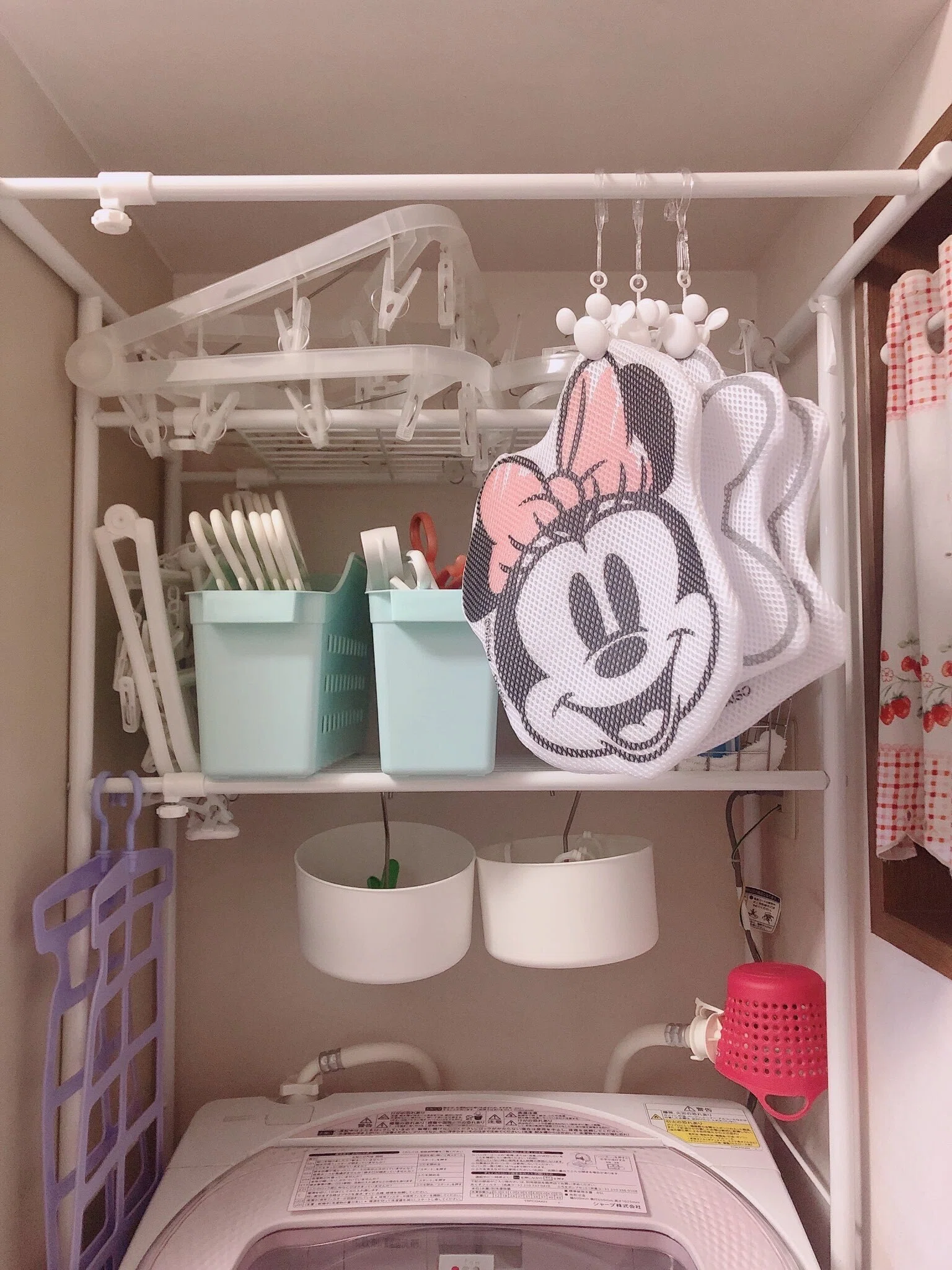 洗濯機上の収納ラック作りました｜ねこちゃ