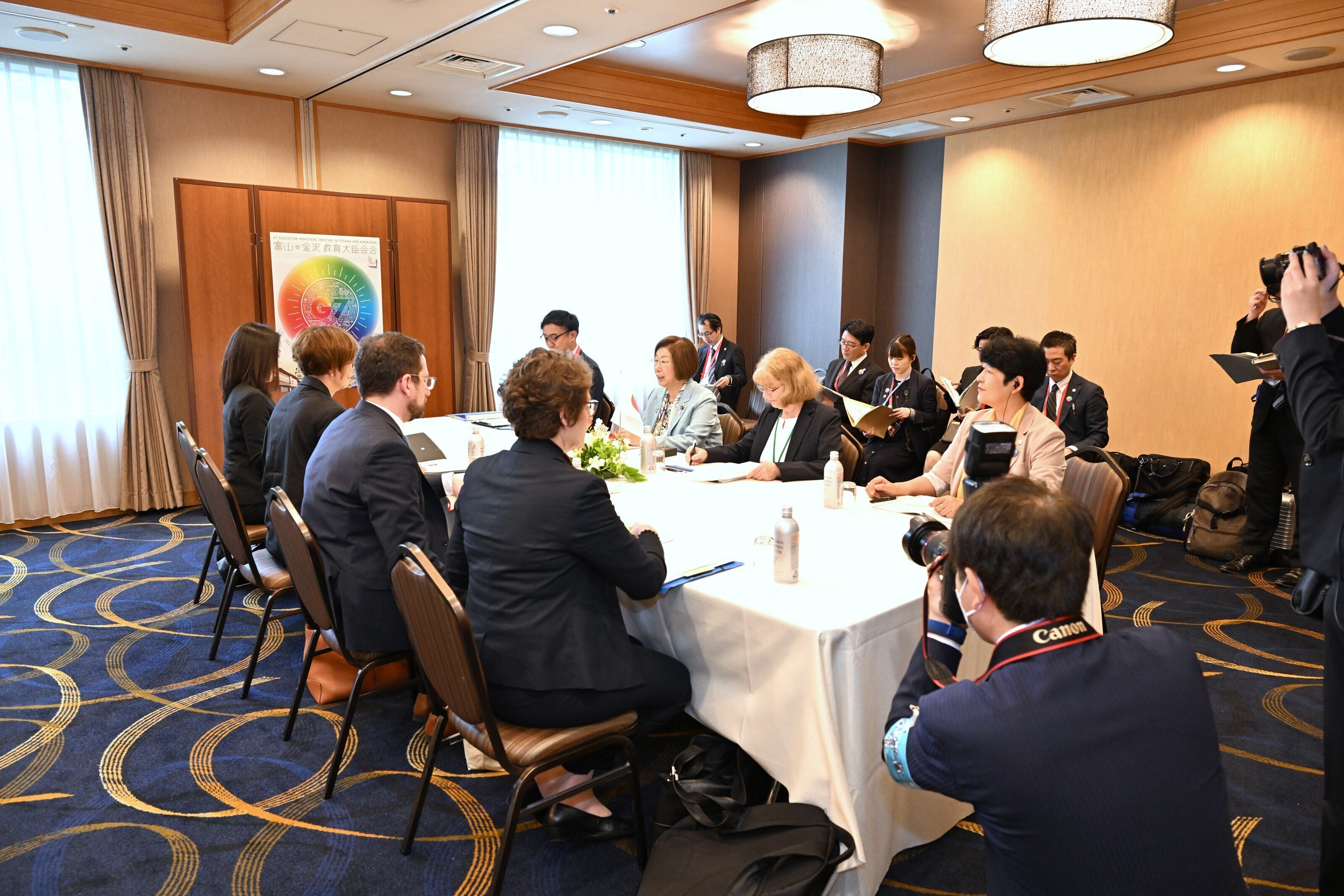 G7富山・金沢教育大臣会合、最終日。ドイツとの会談、金沢大学訪問