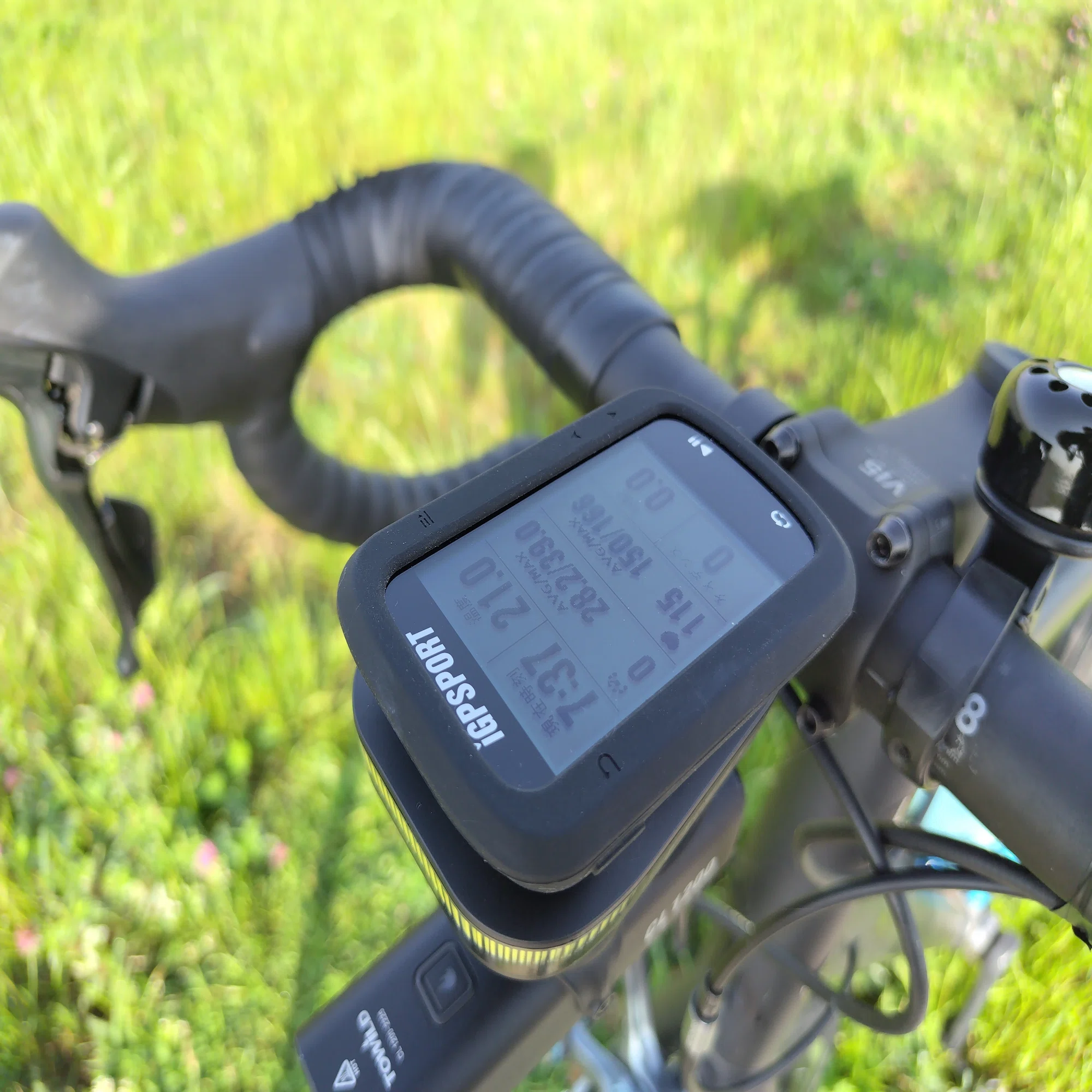 コスパ偏重主義者が買ってよかったロードバイクグッズ②サイコン 