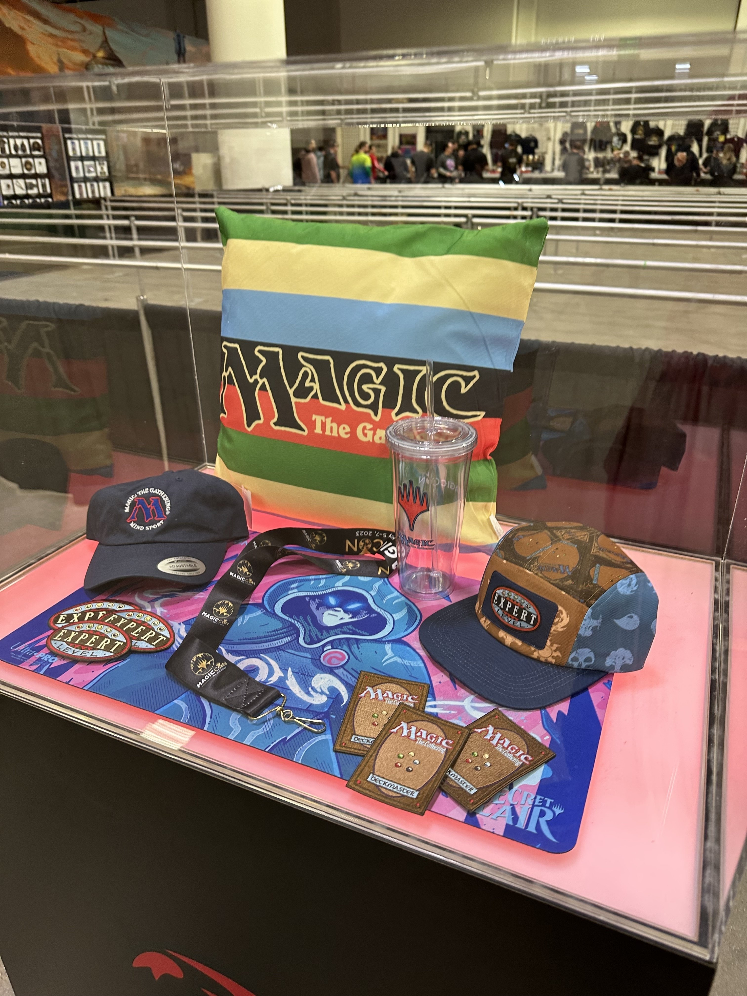 MagicCon LasVegas Legendary VIP 会場限定サプライ A sneak peek at the official show store!