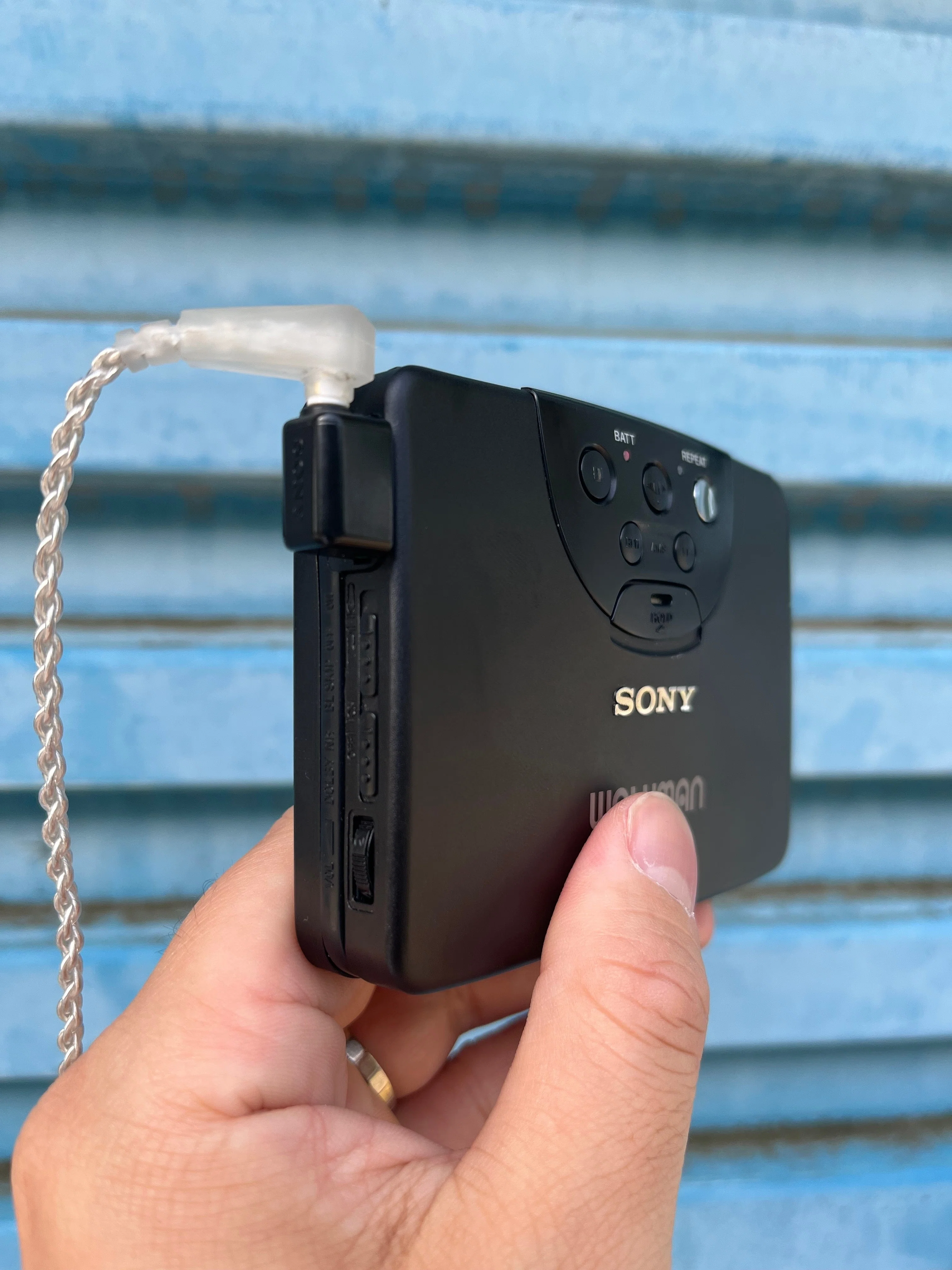カセットウォークマン Sony WM-EX666 、「整備済み、完動美品」 今日のカセットウォークマン履歴20230517｜リョウ