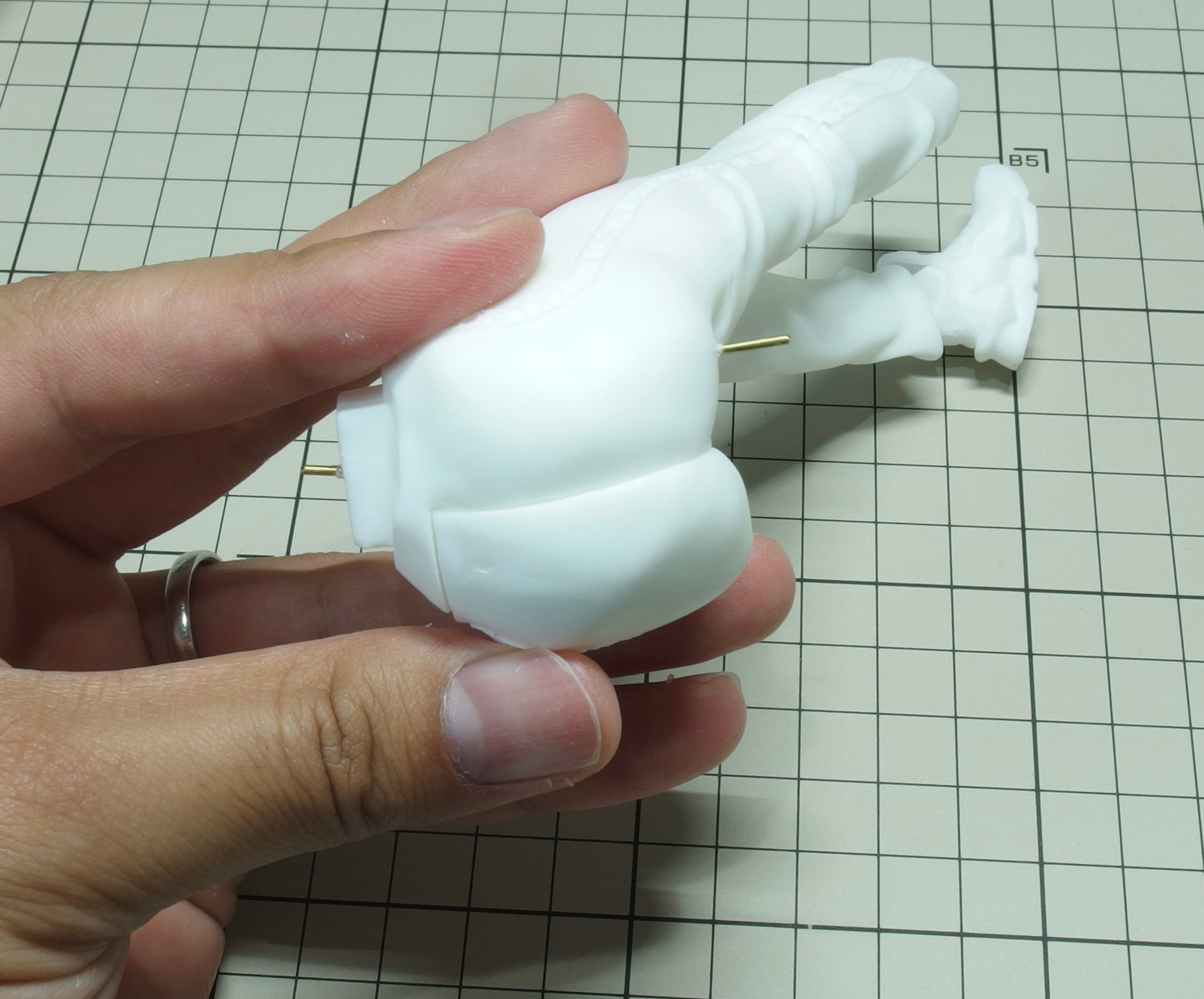 ガレージキット樋口楓を作る【表面処理編】｜ガレージキット制作代行 けん