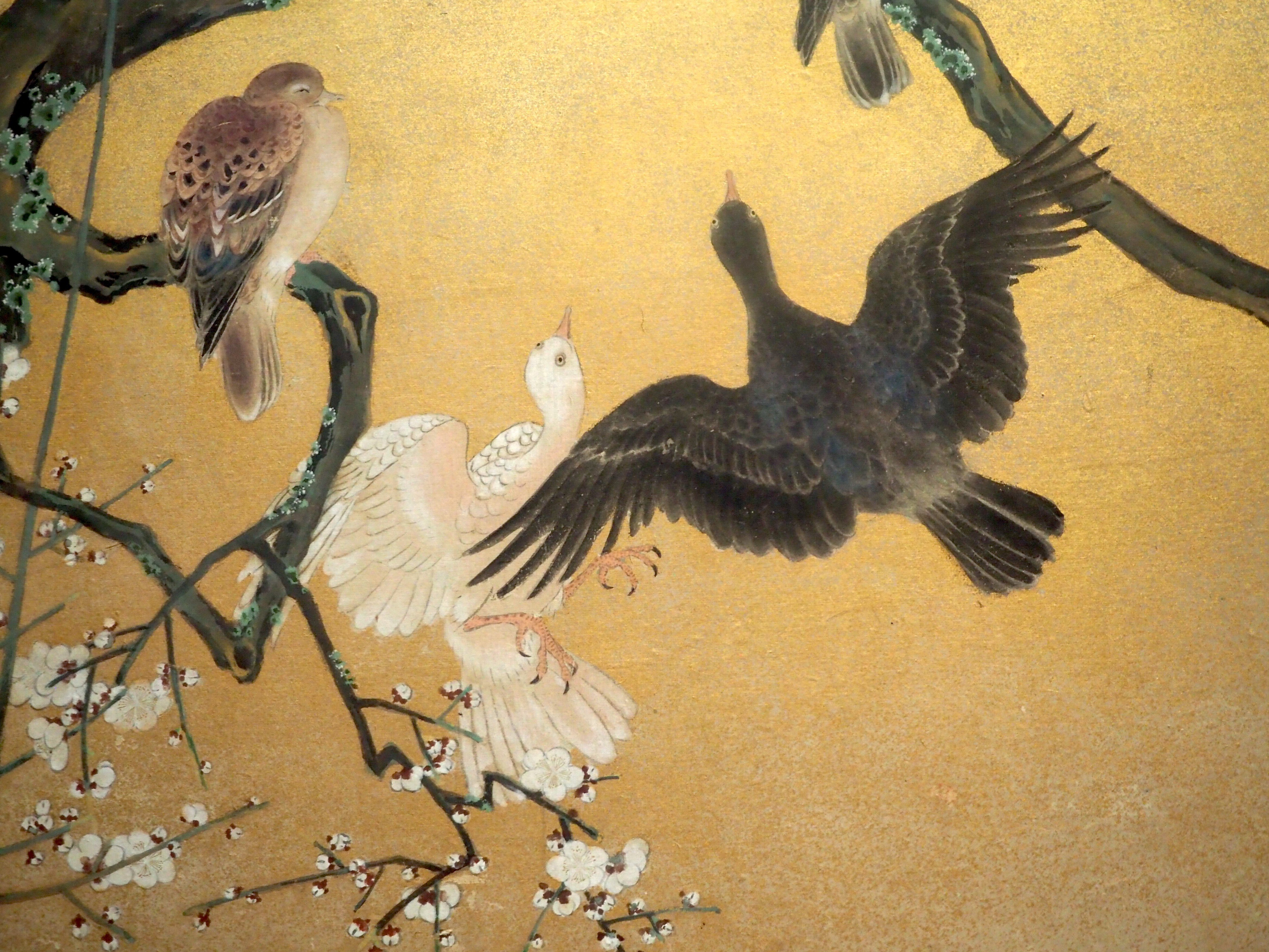 花や鳥がいきいきと描かれた、海北友雪の《花鳥図屏風》 @トーハク