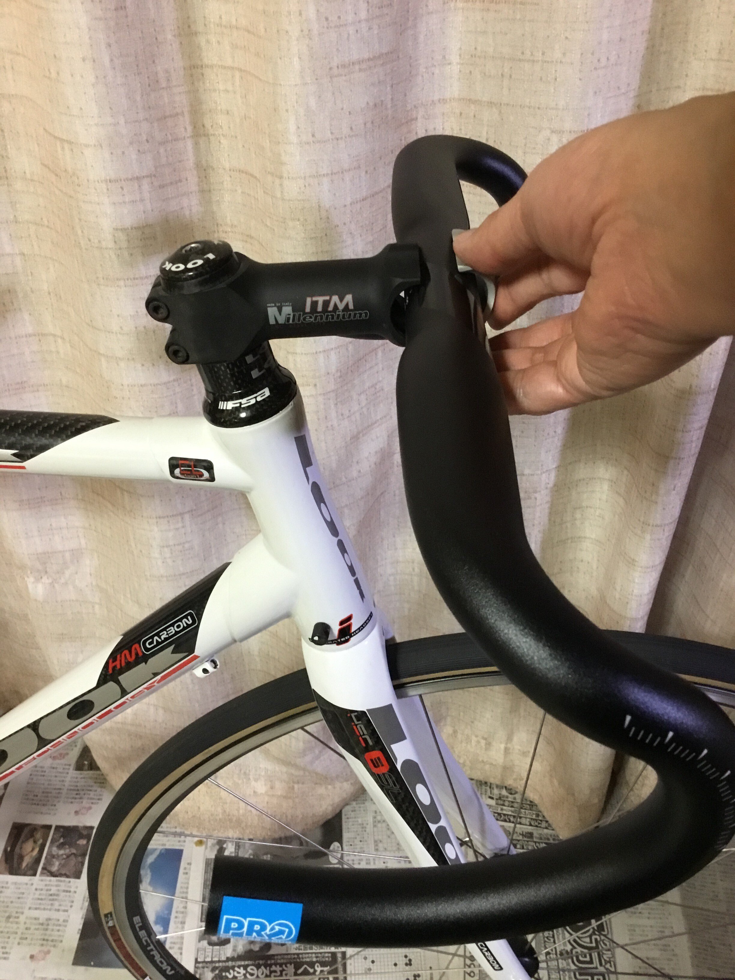 昔のLOOKのカーボンバイクを復活させてみた話(修理・組立編 昔のLOOKのカーボンバイクを復活させてみた話(修理・組立編