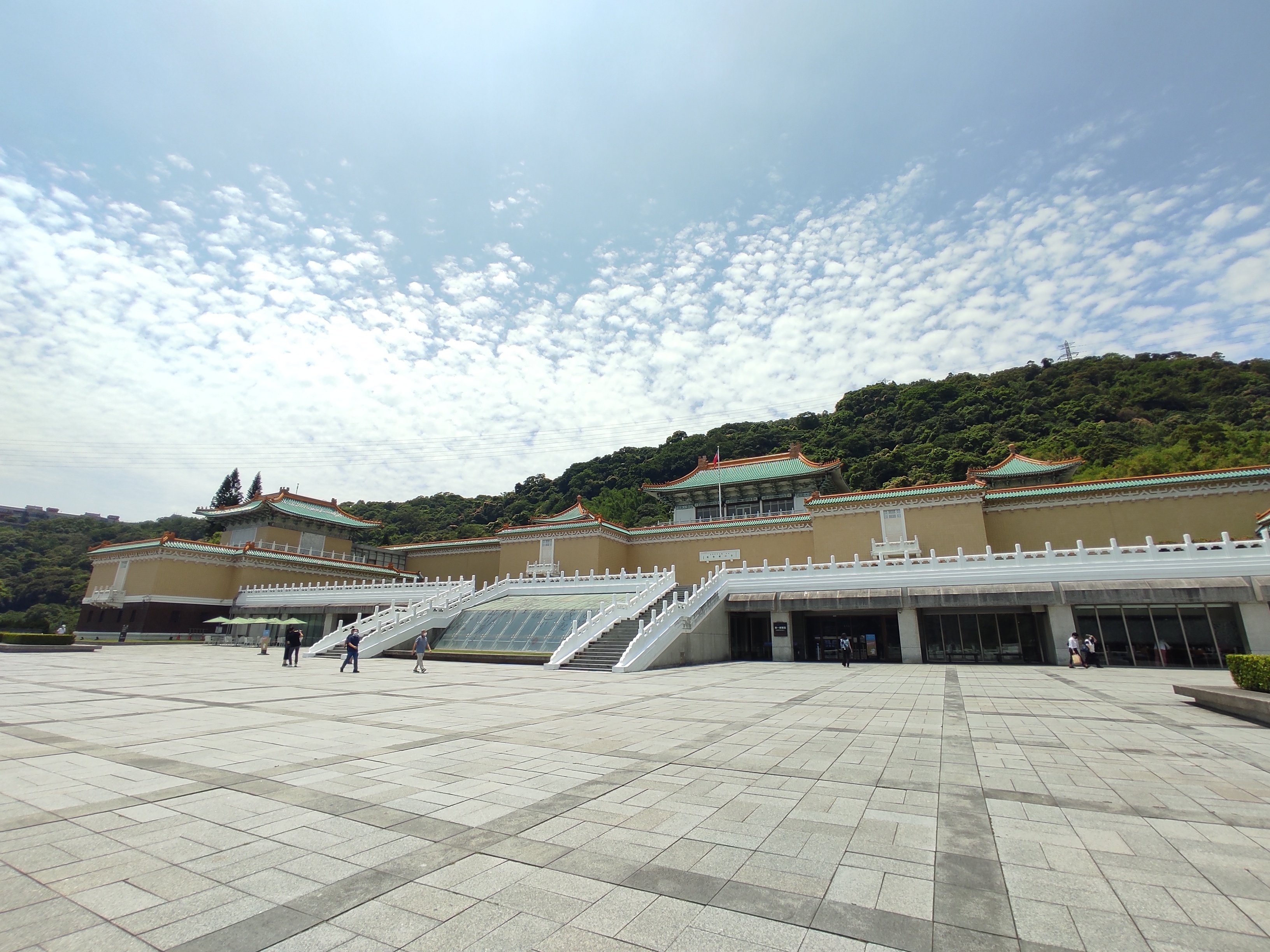 台湾旅行⑧Day3 故宮博物院北院～北投温泉｜でぃーえぬ