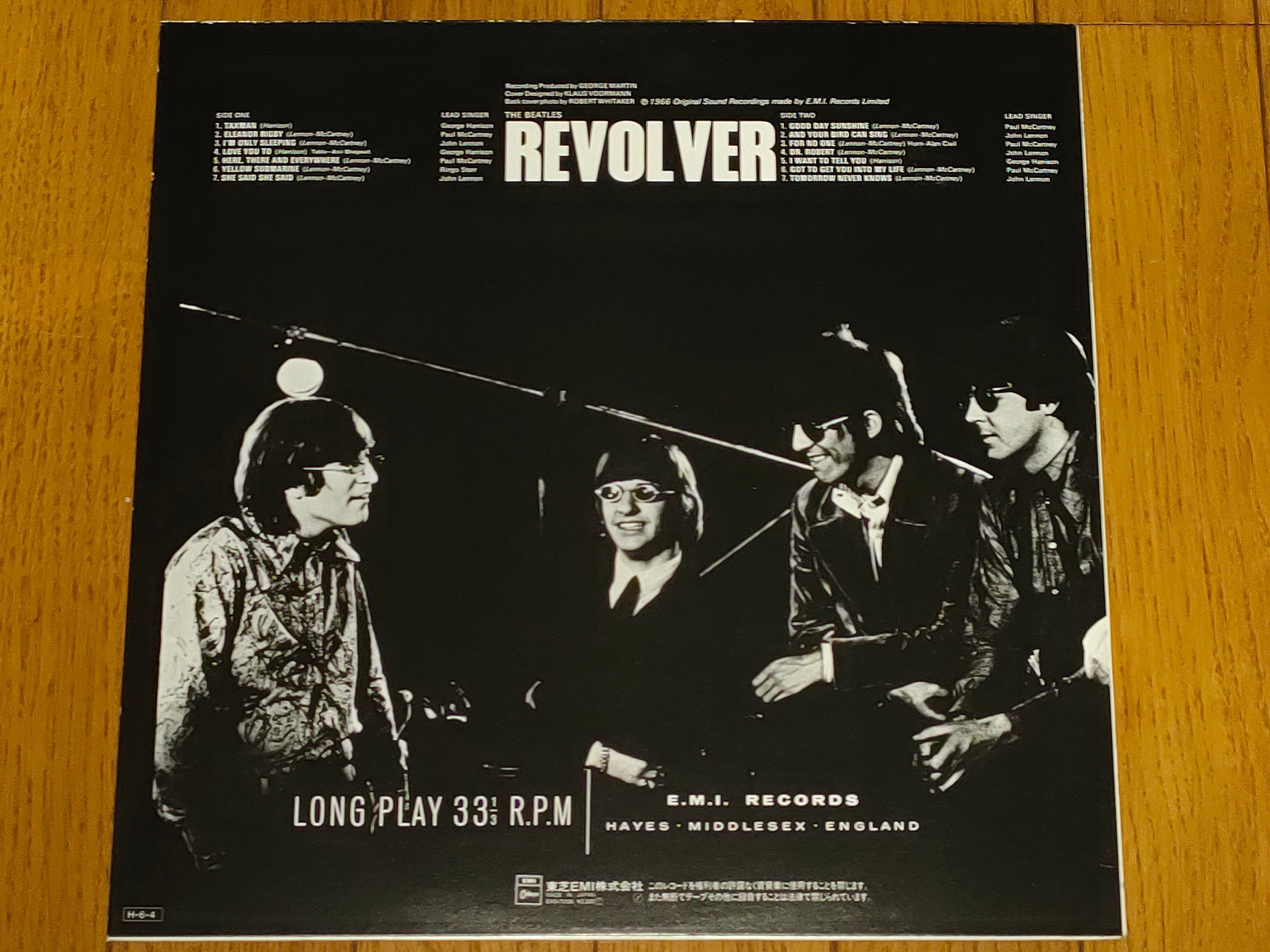 Revolver】(1966) Beatles アナログ盤で聴いてみたリボルバー Revolver】(1966) Beatles アナログ盤で聴いてみたリボルバー