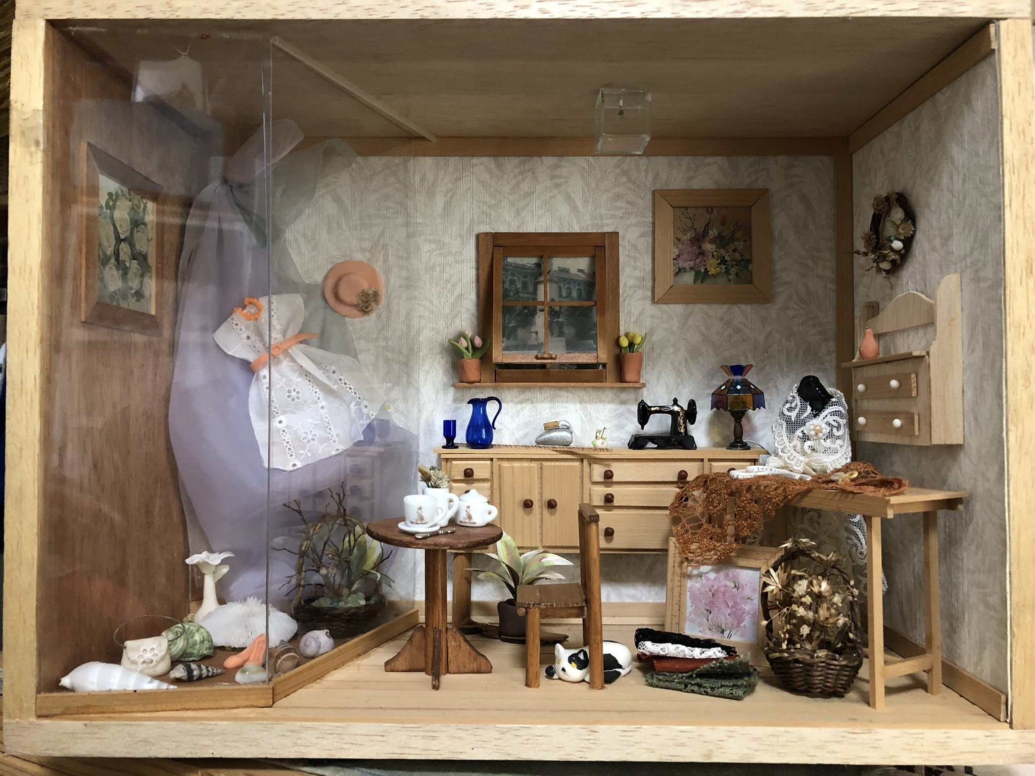 壁掛けドールハウス｜poporin