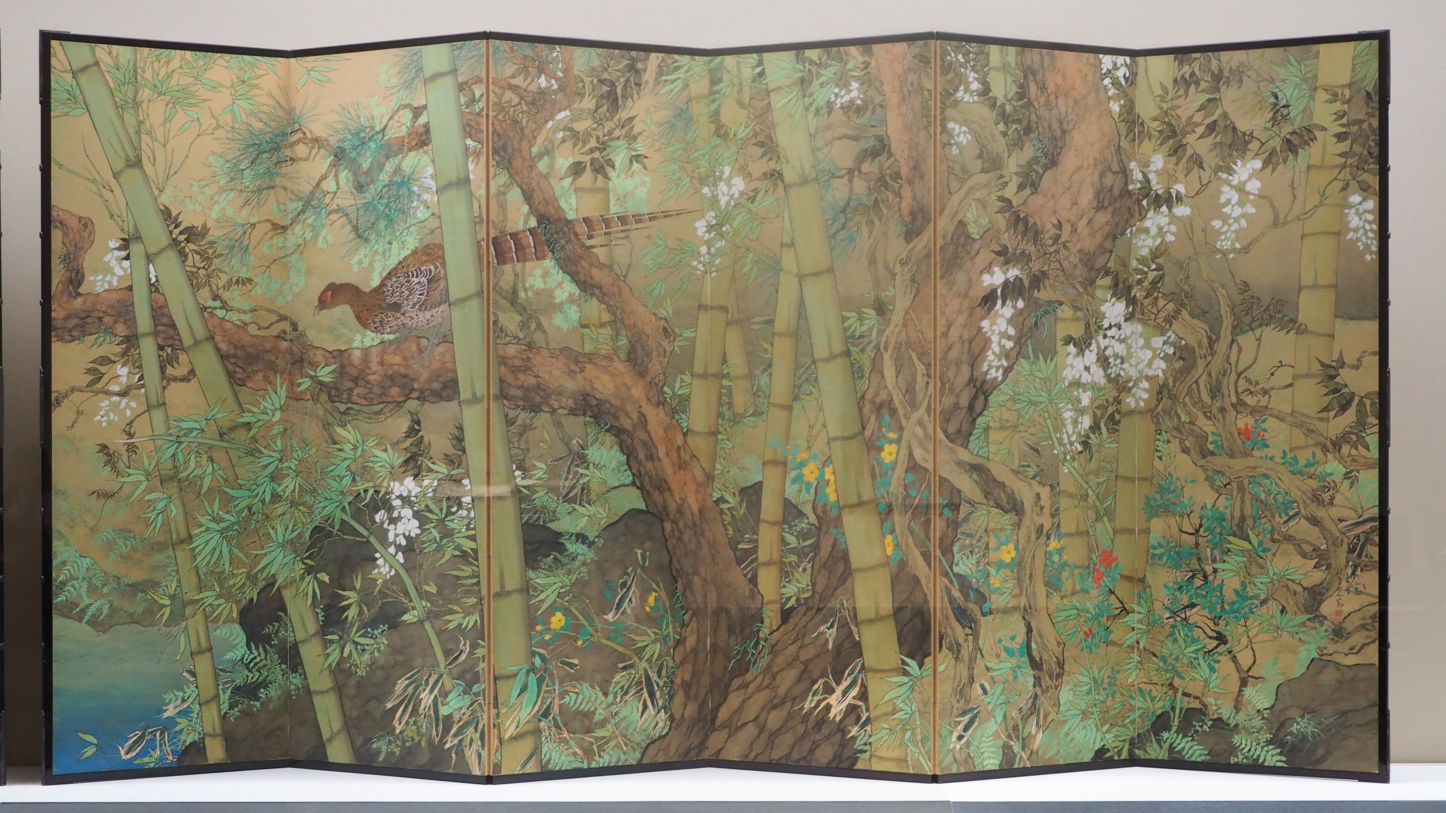 松林桂月 観音開き屏風 お値下げしました。 あぁ〜春って気持ちいいなぁ」