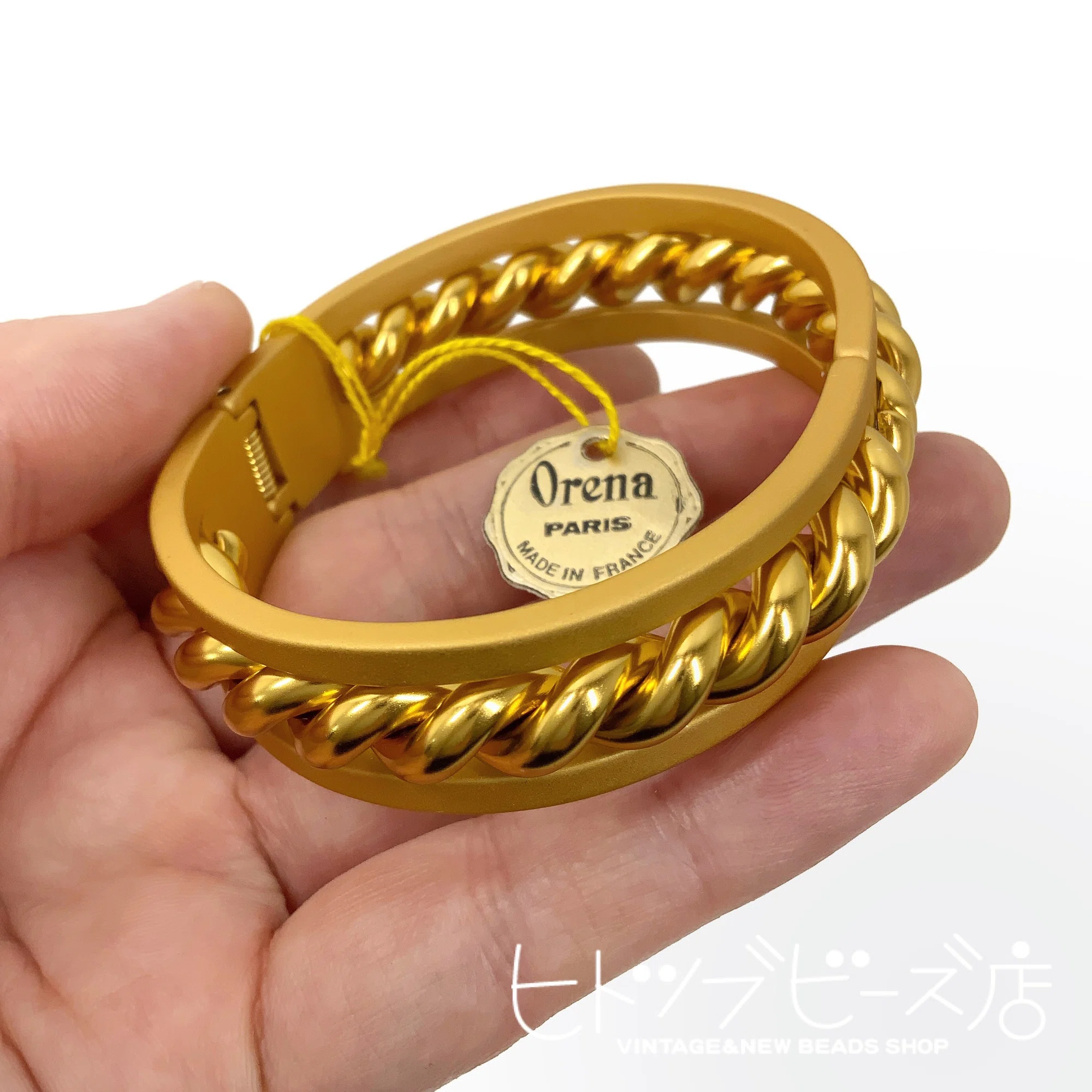 Orena PARISのヴィンテージバングル｜三好なおみ｜ヒトツブビーズ店店主
