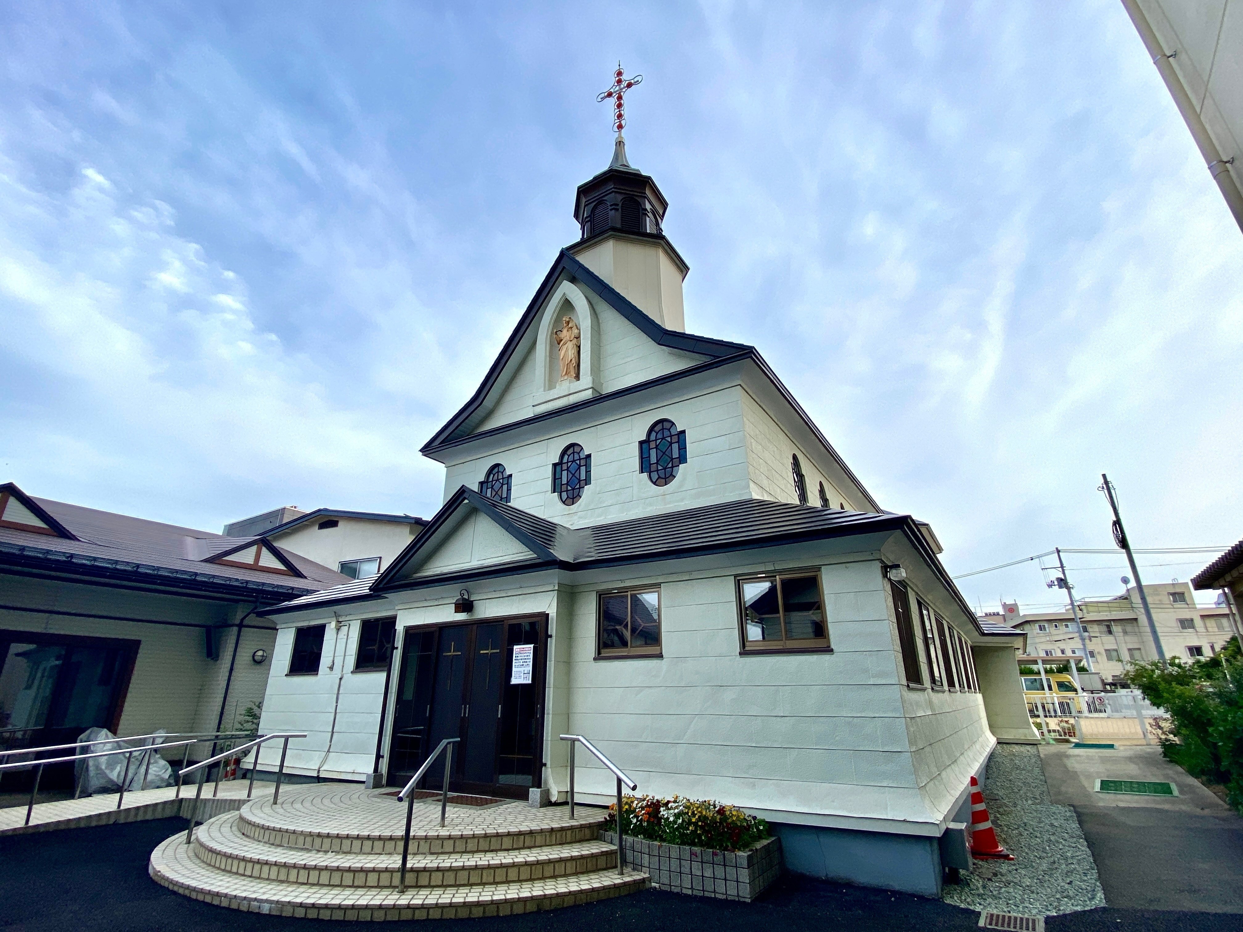 日本の最も美しい教会」カトリック山形教会｜roi