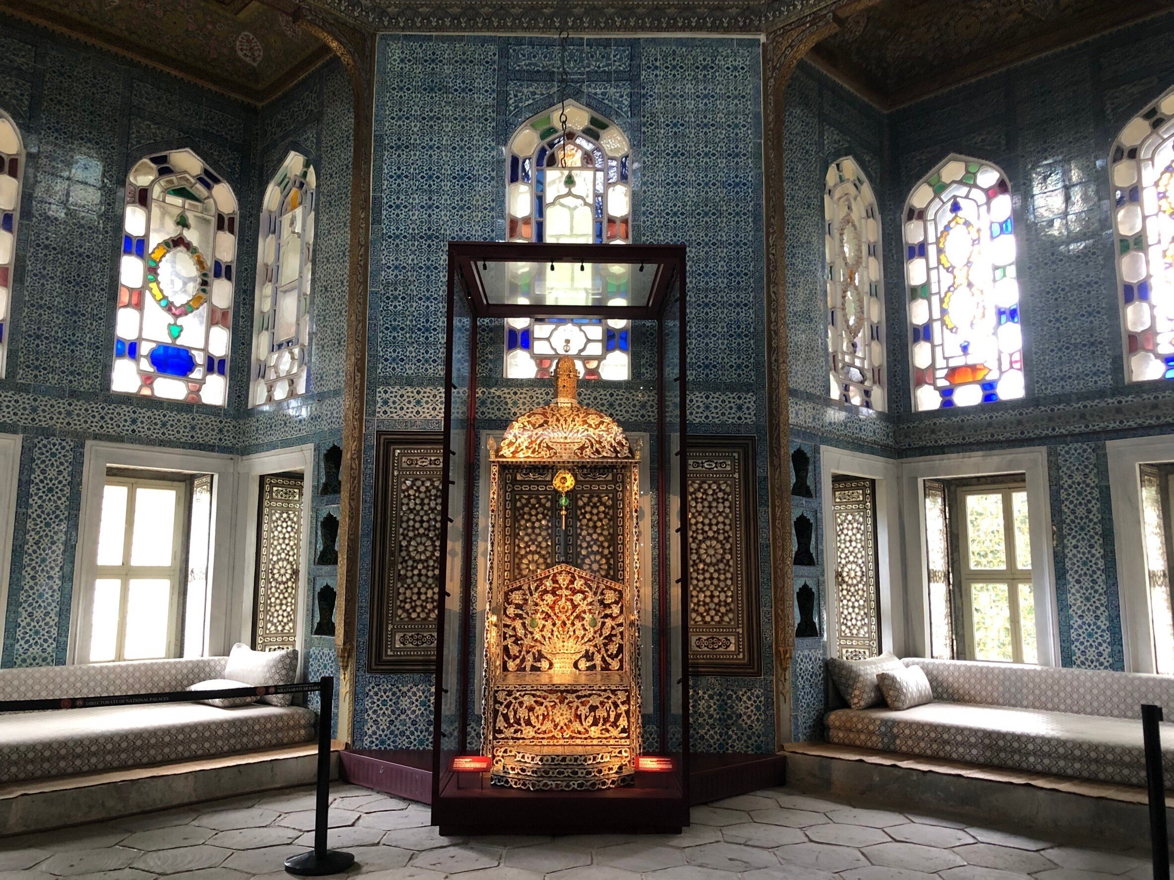 タイル美術館 | トルコ の建築【世界建築巡り】