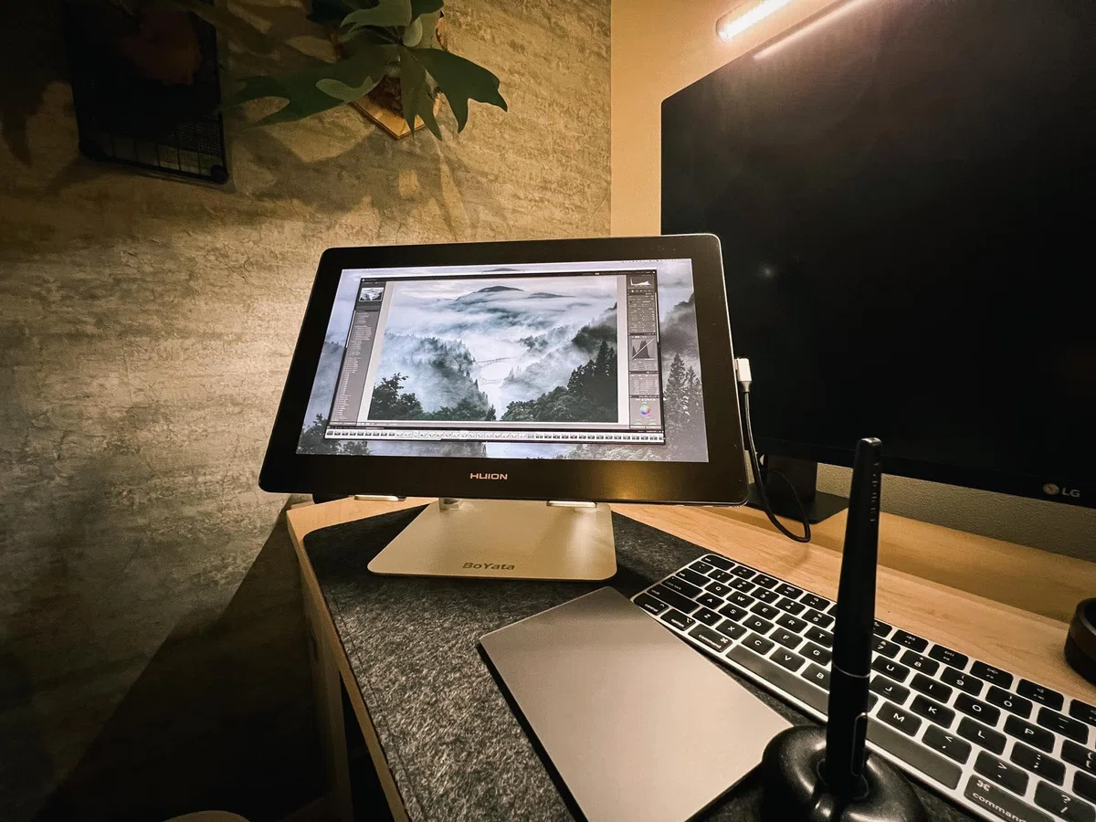 HUION Kamvas 24 (2.5K)＋PW550S付属（HUION Kamvas 24 (2.5K)＋PW550S 