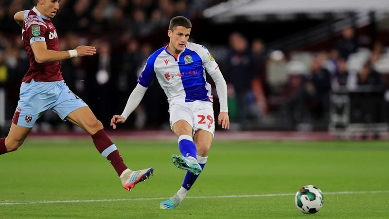 バブミラー　ブラックバーン　プレミアリーグ ブラックバーン・ローヴァーズ 22-23シーズン個人的総括｜たけぽん