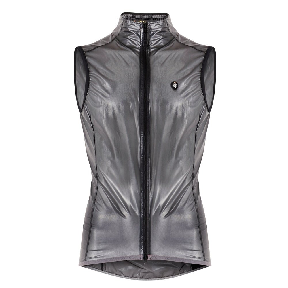 雨にベスト！？どんな時に使う？？ 「クリアレインベスト」使い方講座