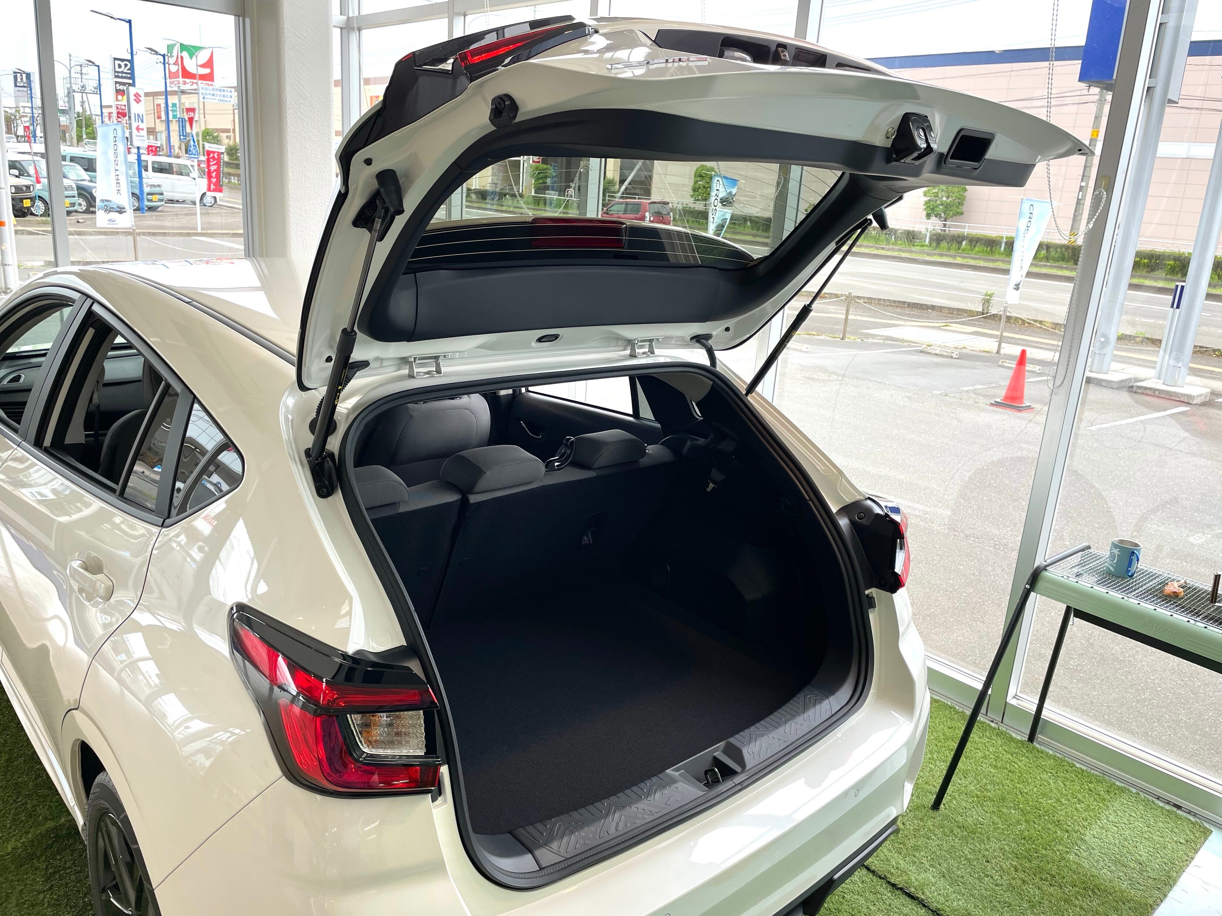 展示車がやってきた！】新型インプレッサのご紹介｜スバル東北
